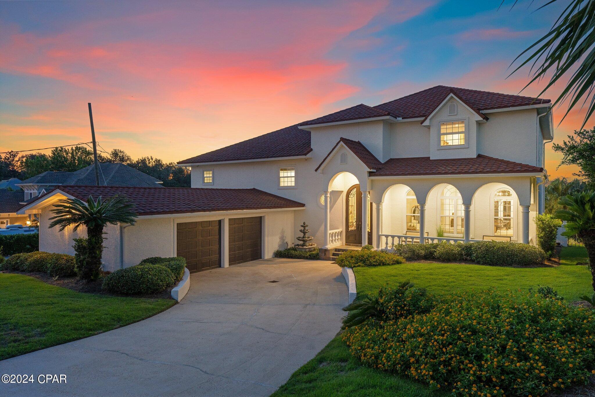 1309 Bayou Court