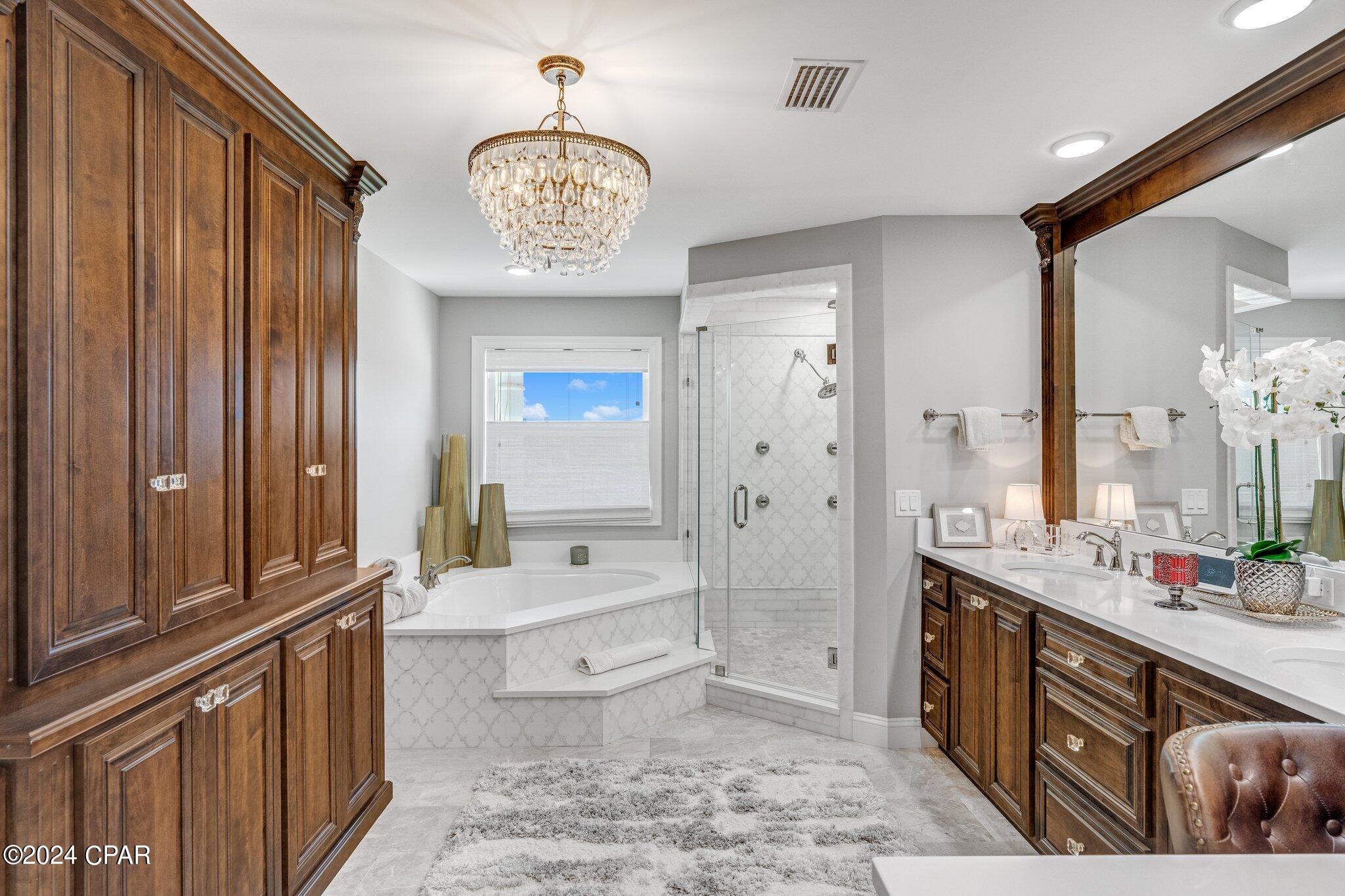 1309 Bayou Court