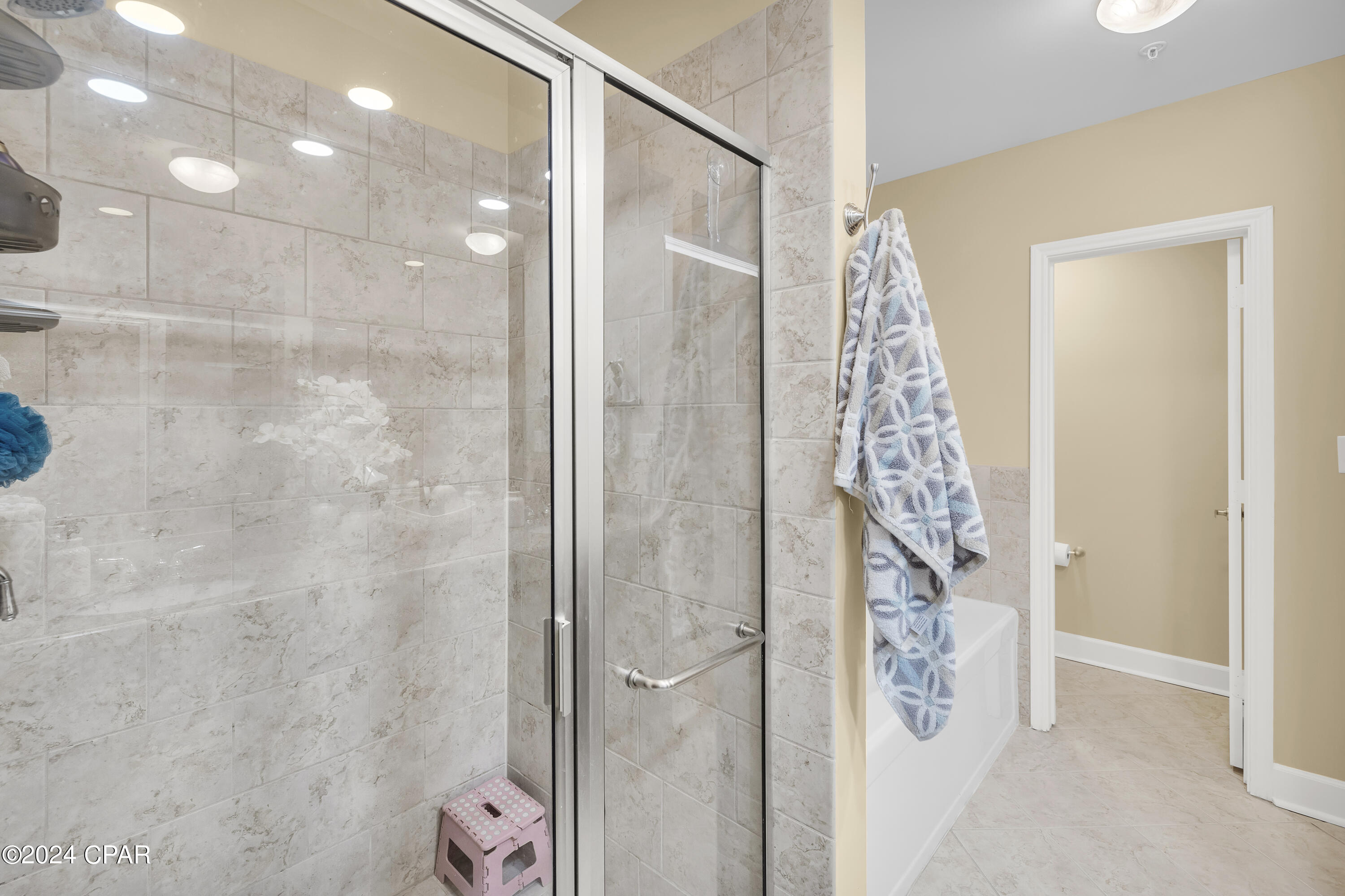 8700 Front Beach Road 2204