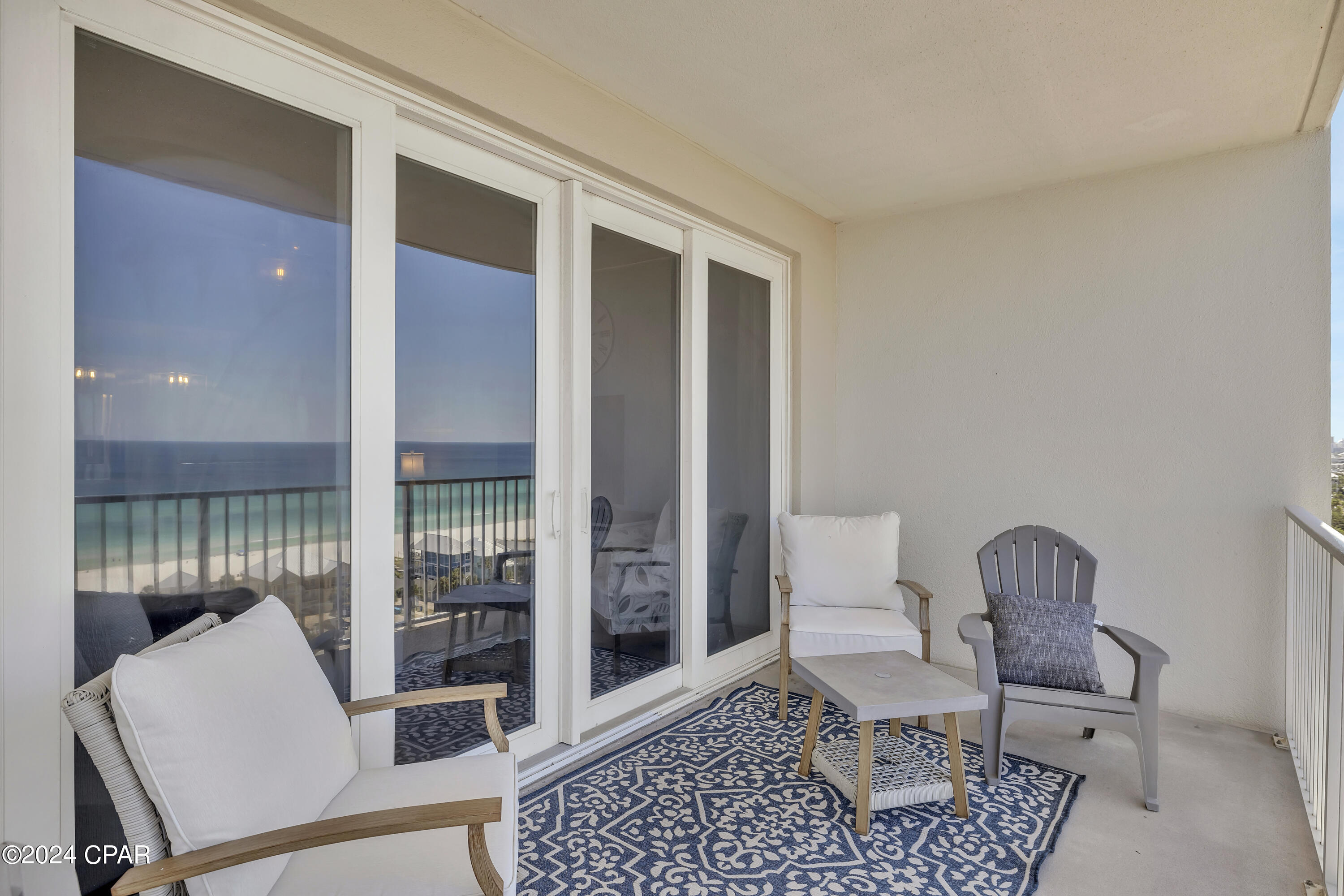 9860 S Thomas Drive 1208