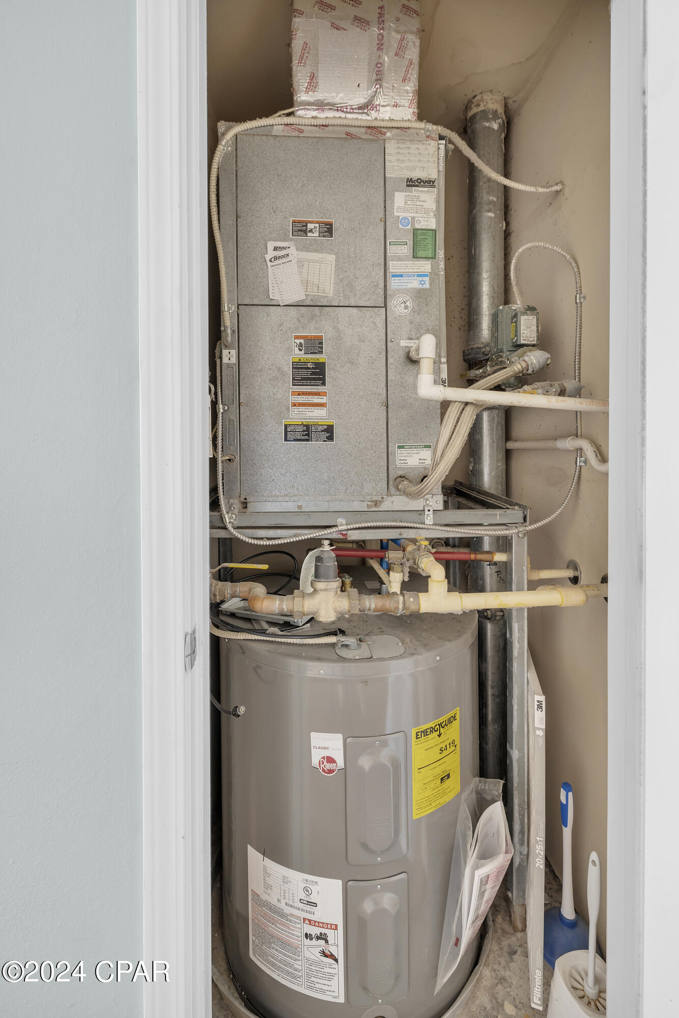 9860 S Thomas Drive 1208