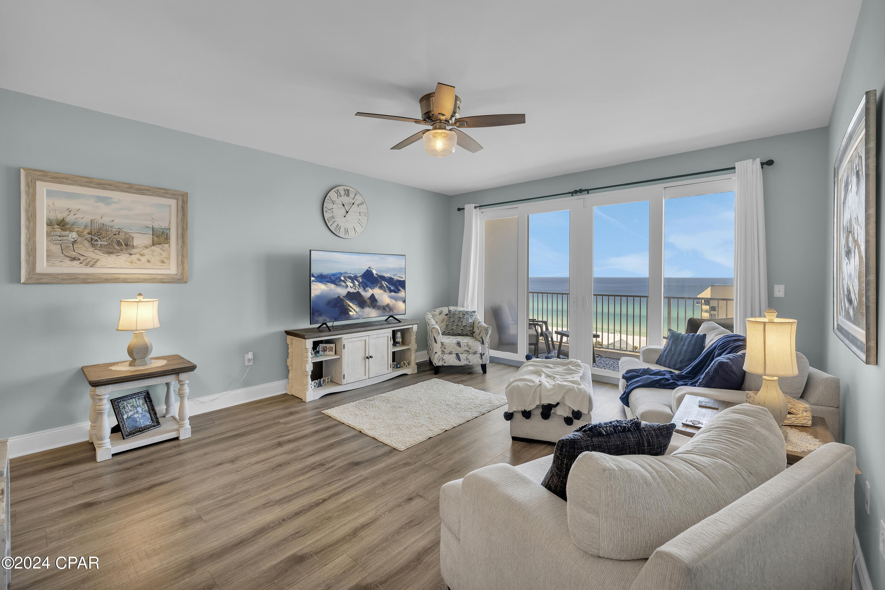 9860 S Thomas Drive 1208