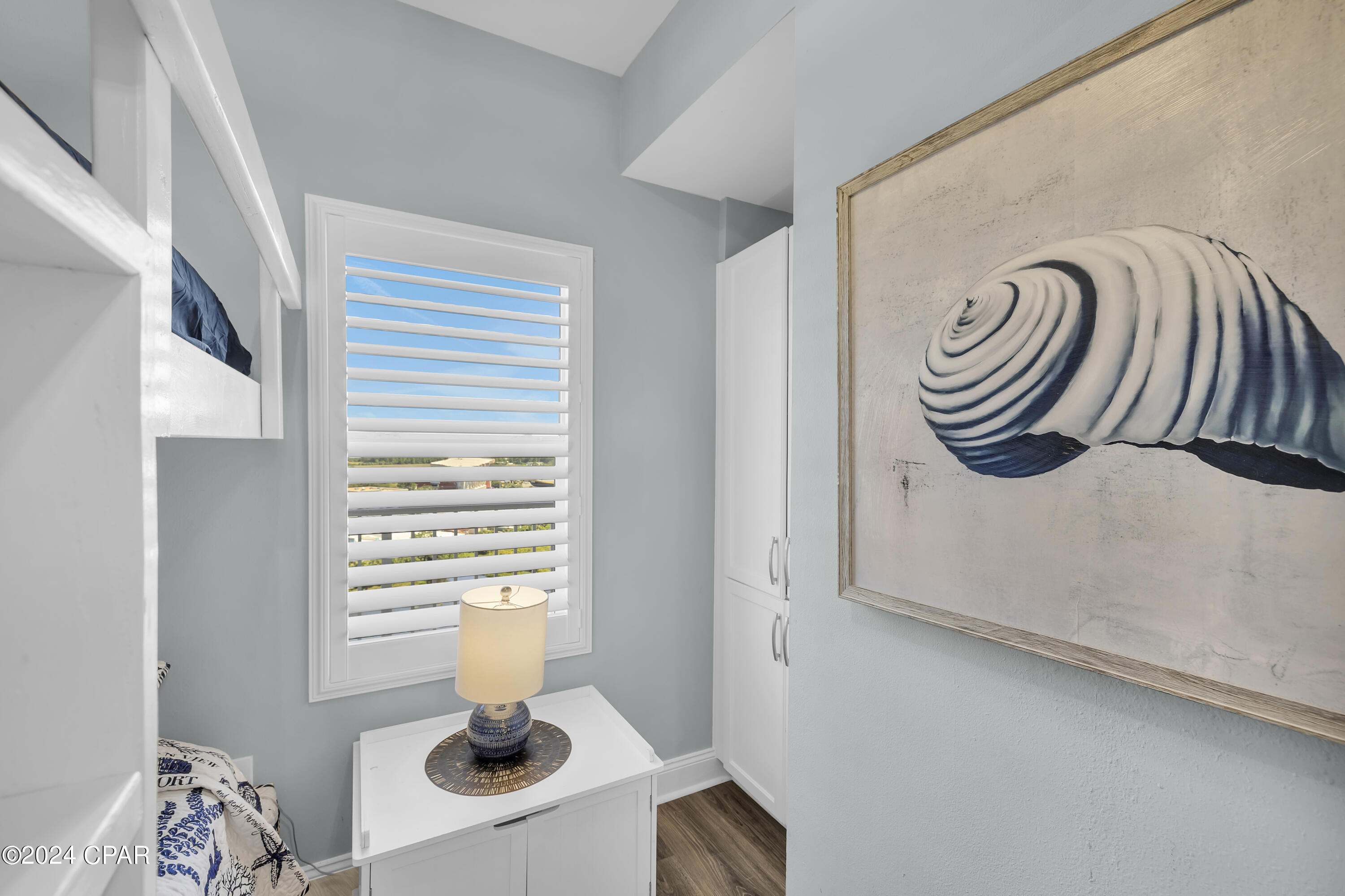 9860 S Thomas Drive 1208