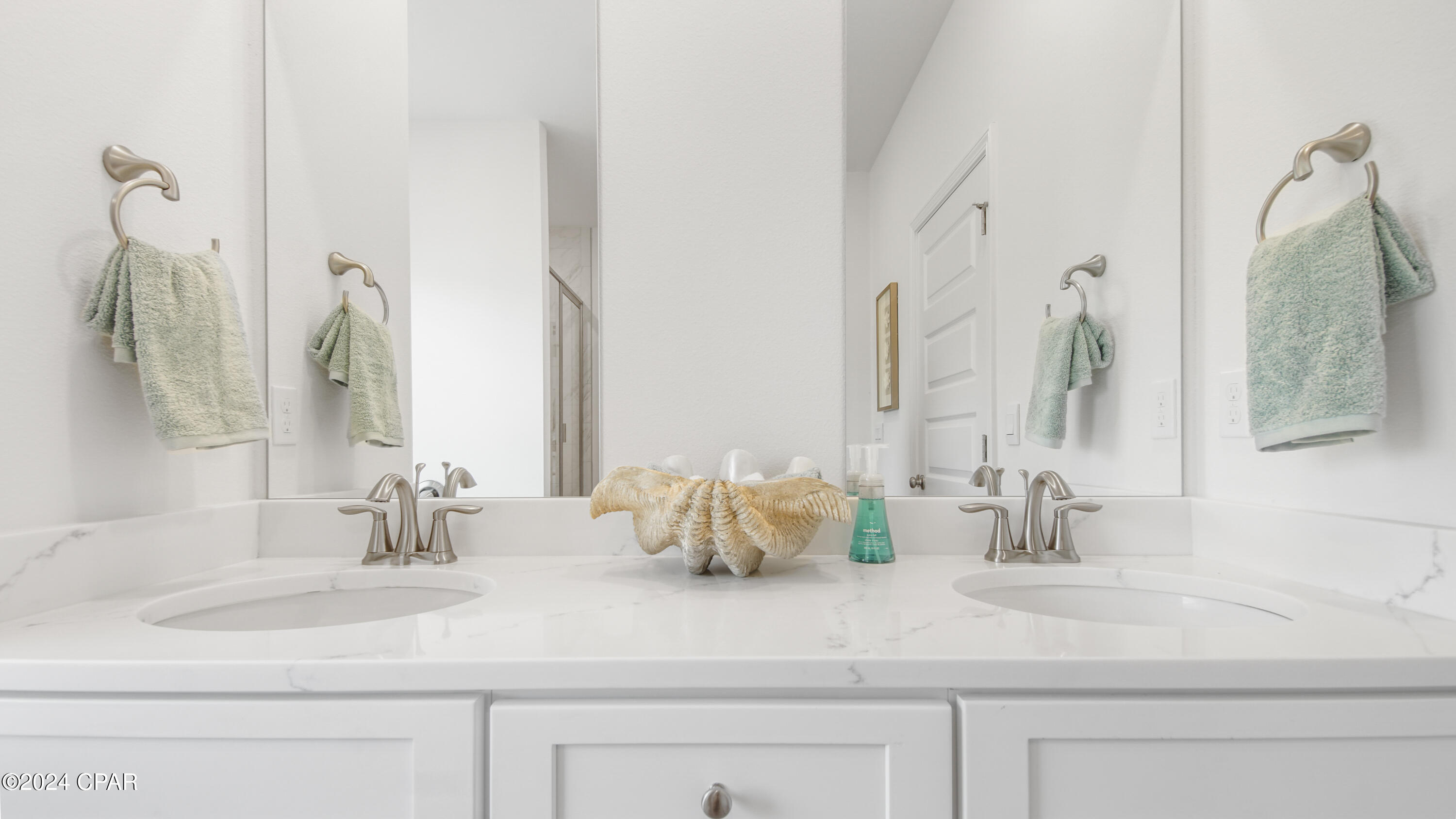 485 Wolcott Way