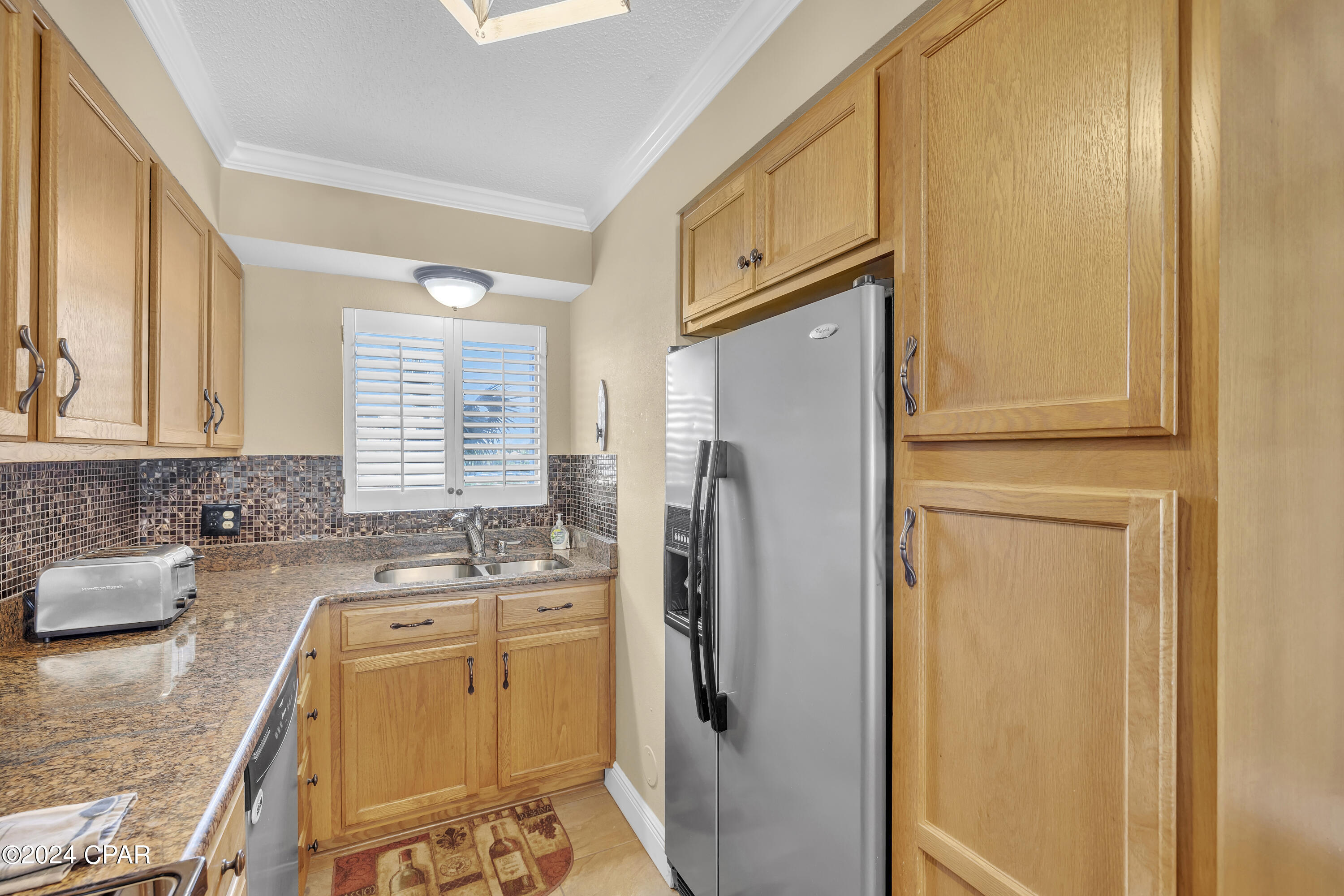 5801 Thomas Drive 319