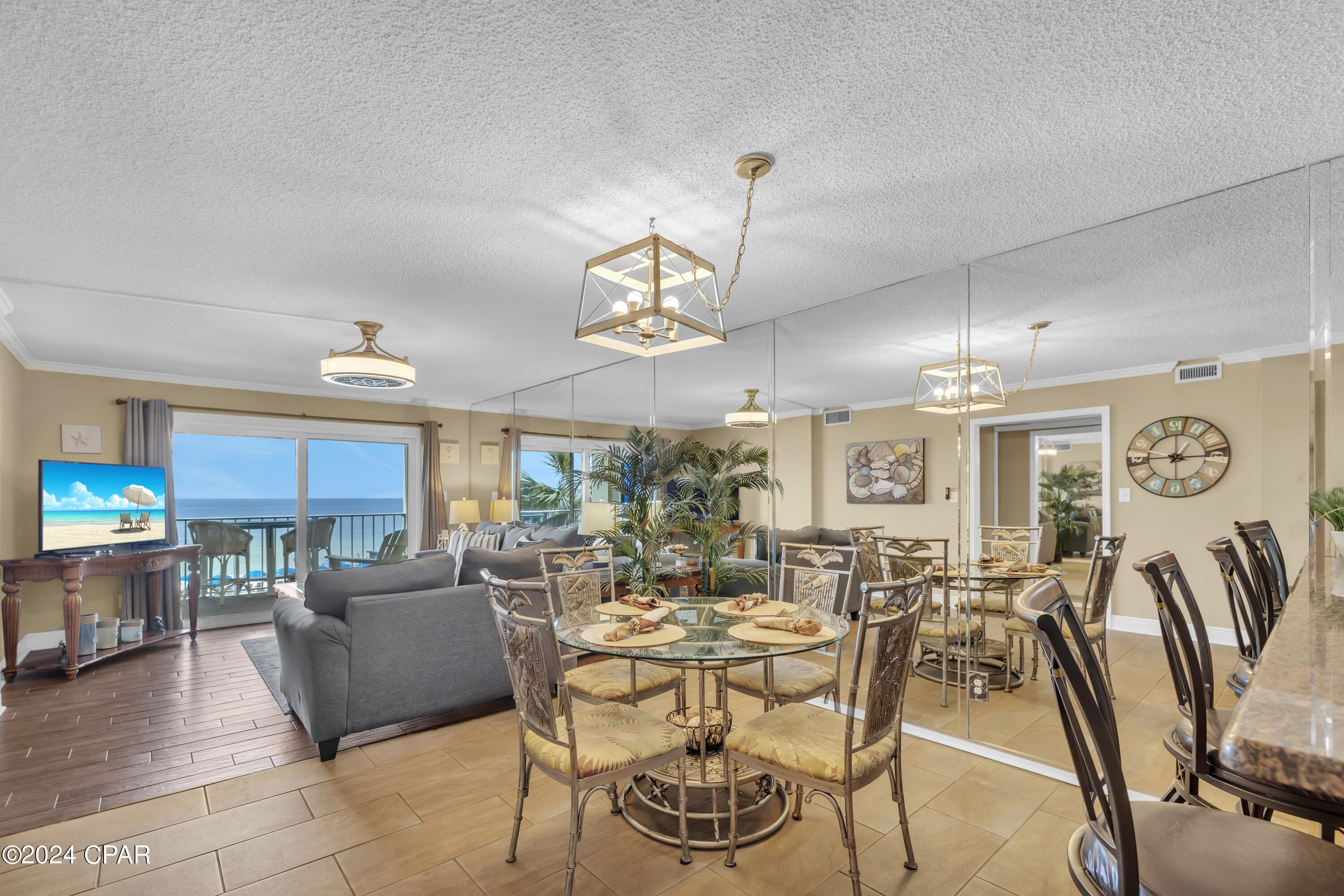 5801 Thomas Drive 319