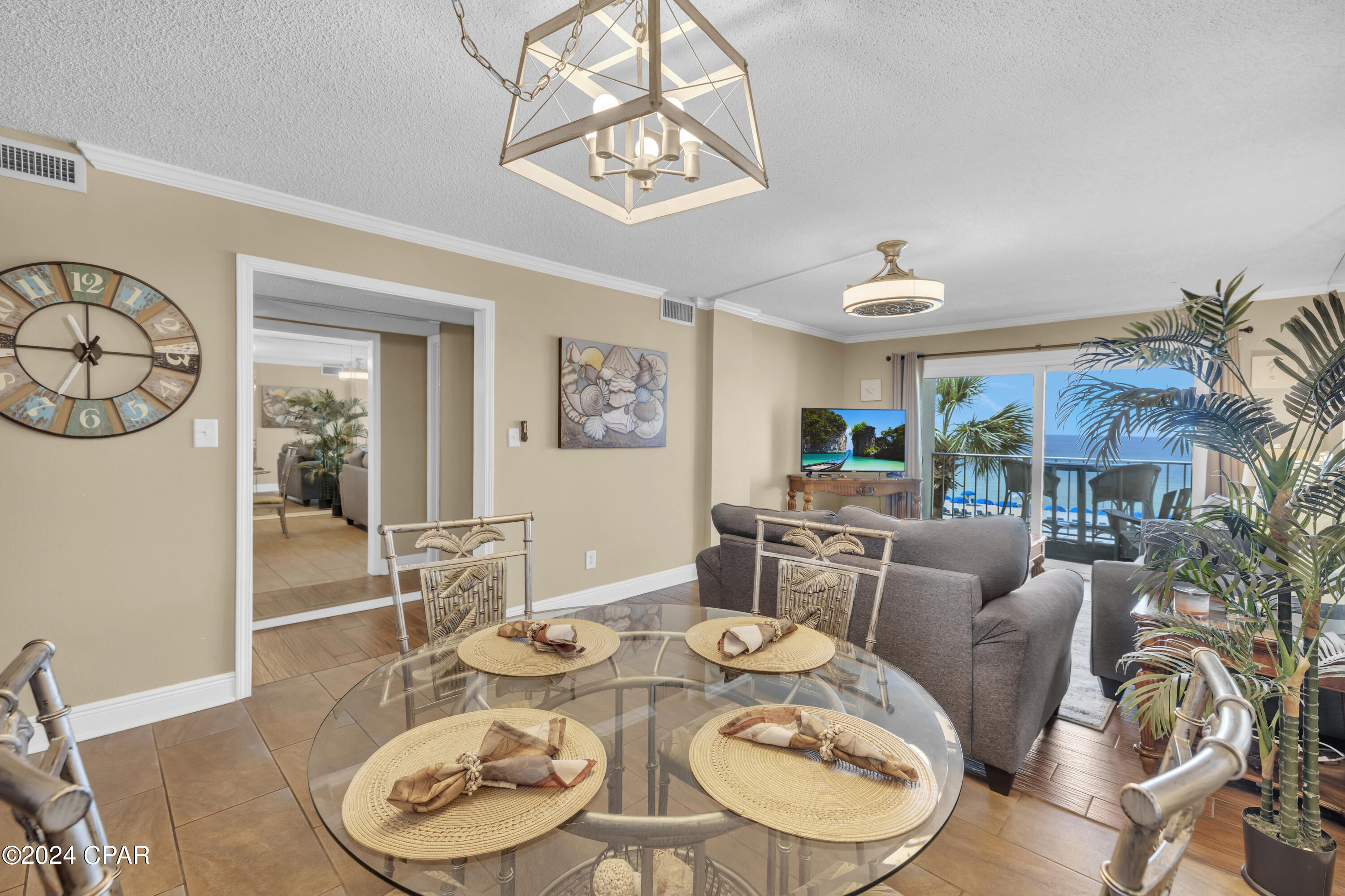 5801 Thomas Drive 319