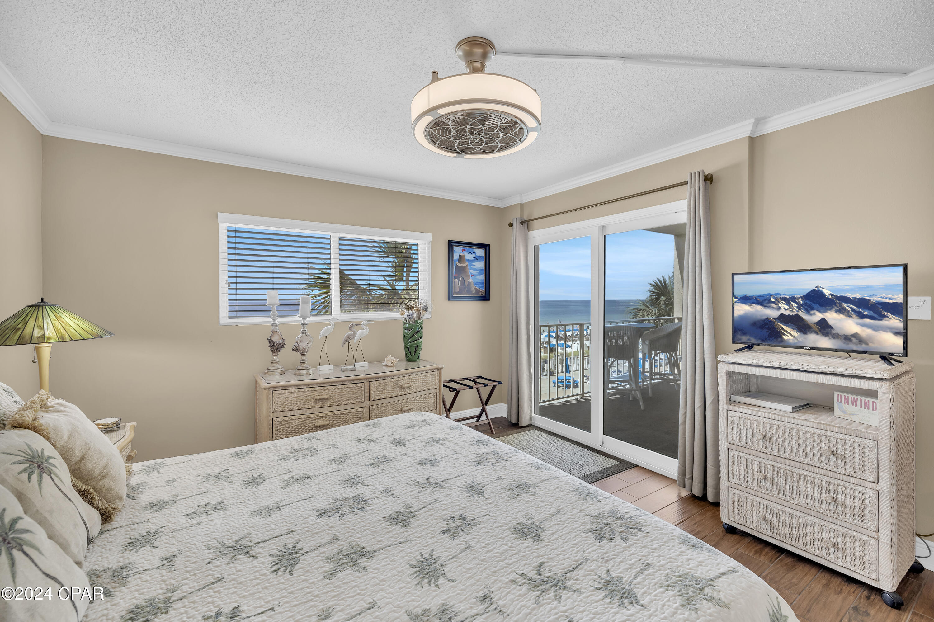 5801 Thomas Drive 319