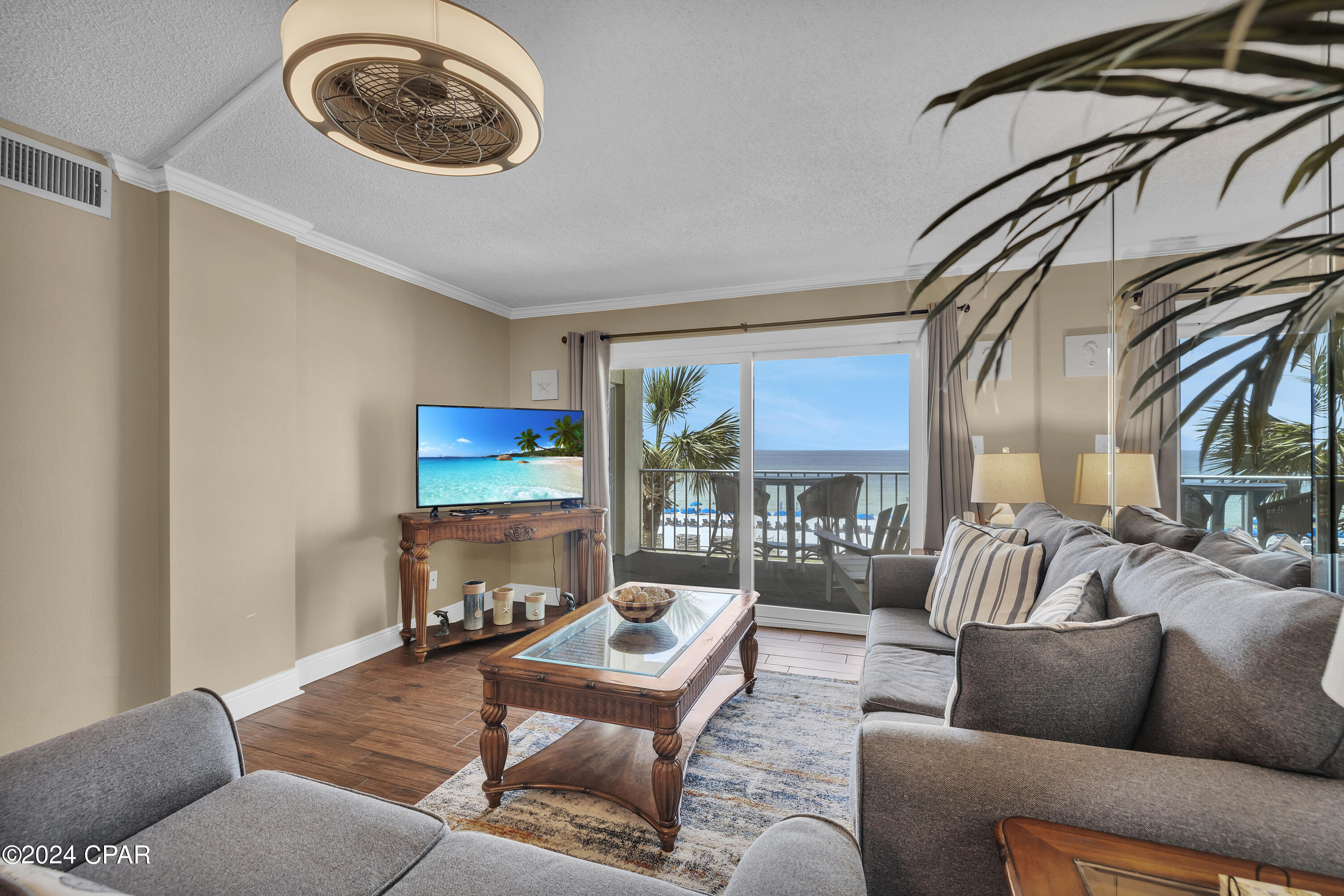 5801 Thomas Drive 319