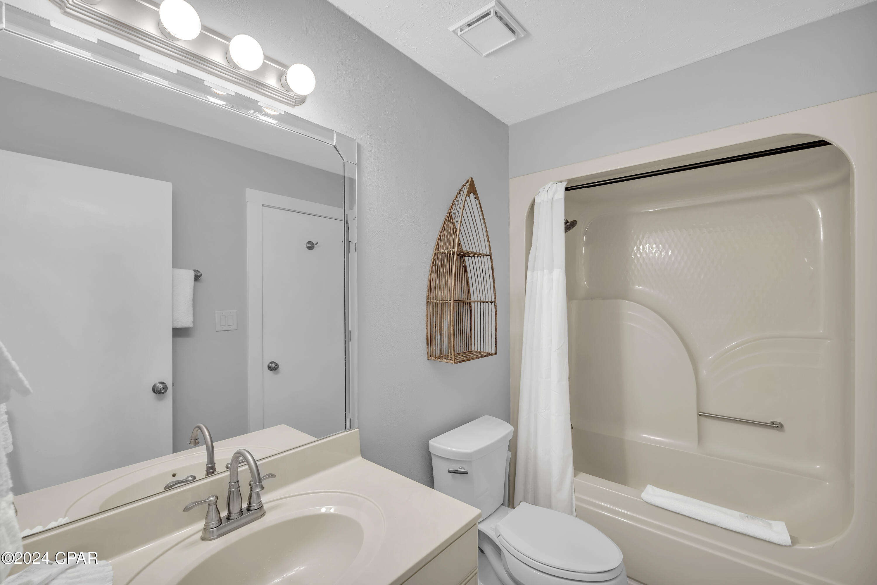 520 N Richard Jackson Boulevard 2412