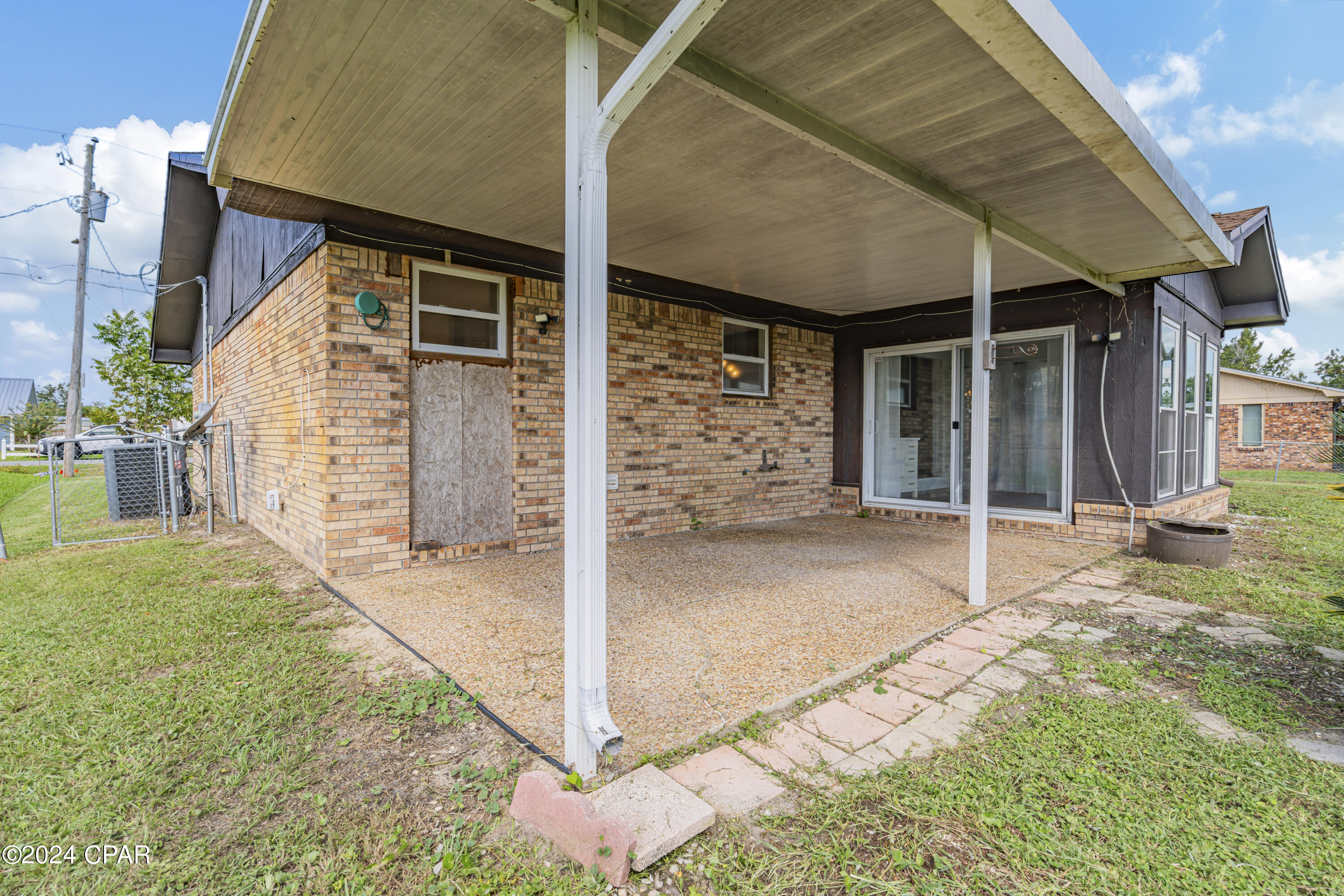926 Hurst Court