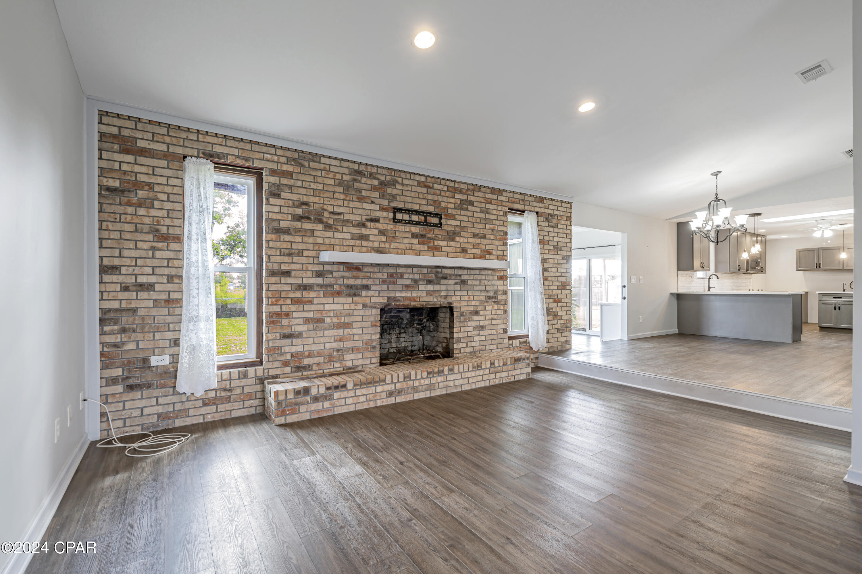 926 Hurst Court