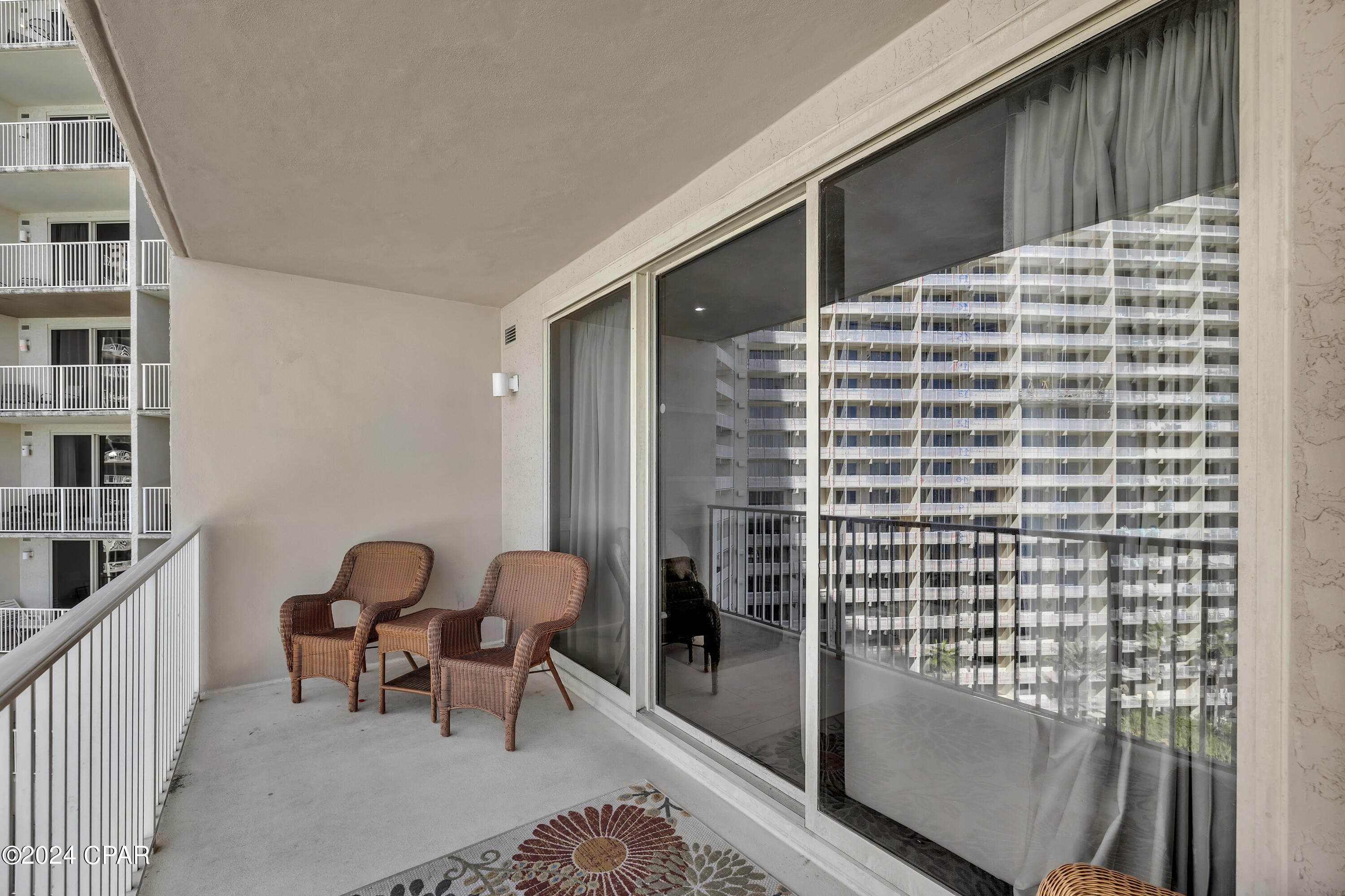 9900 S Thomas Drive 1024