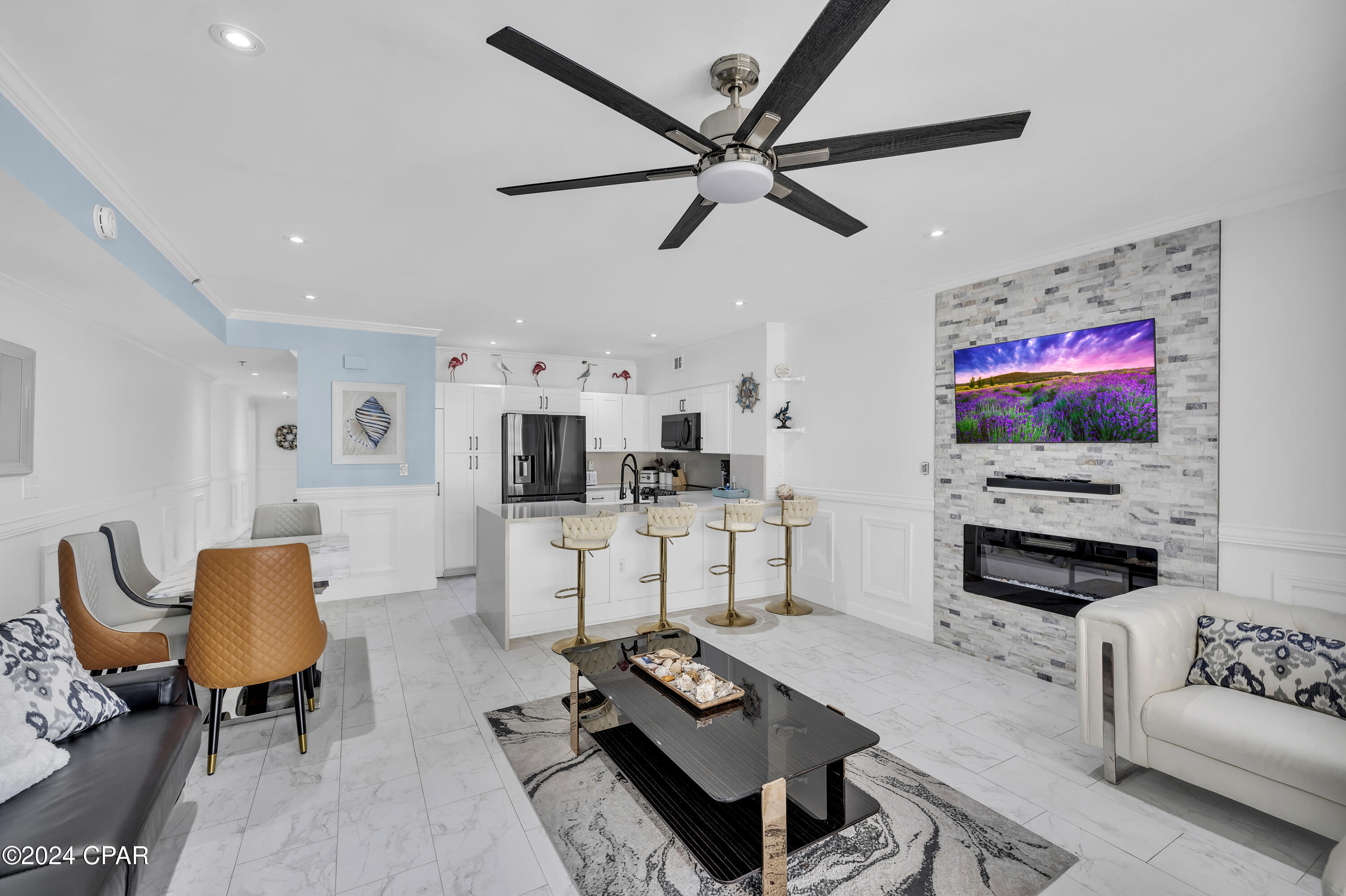 9900 S Thomas Drive 1024