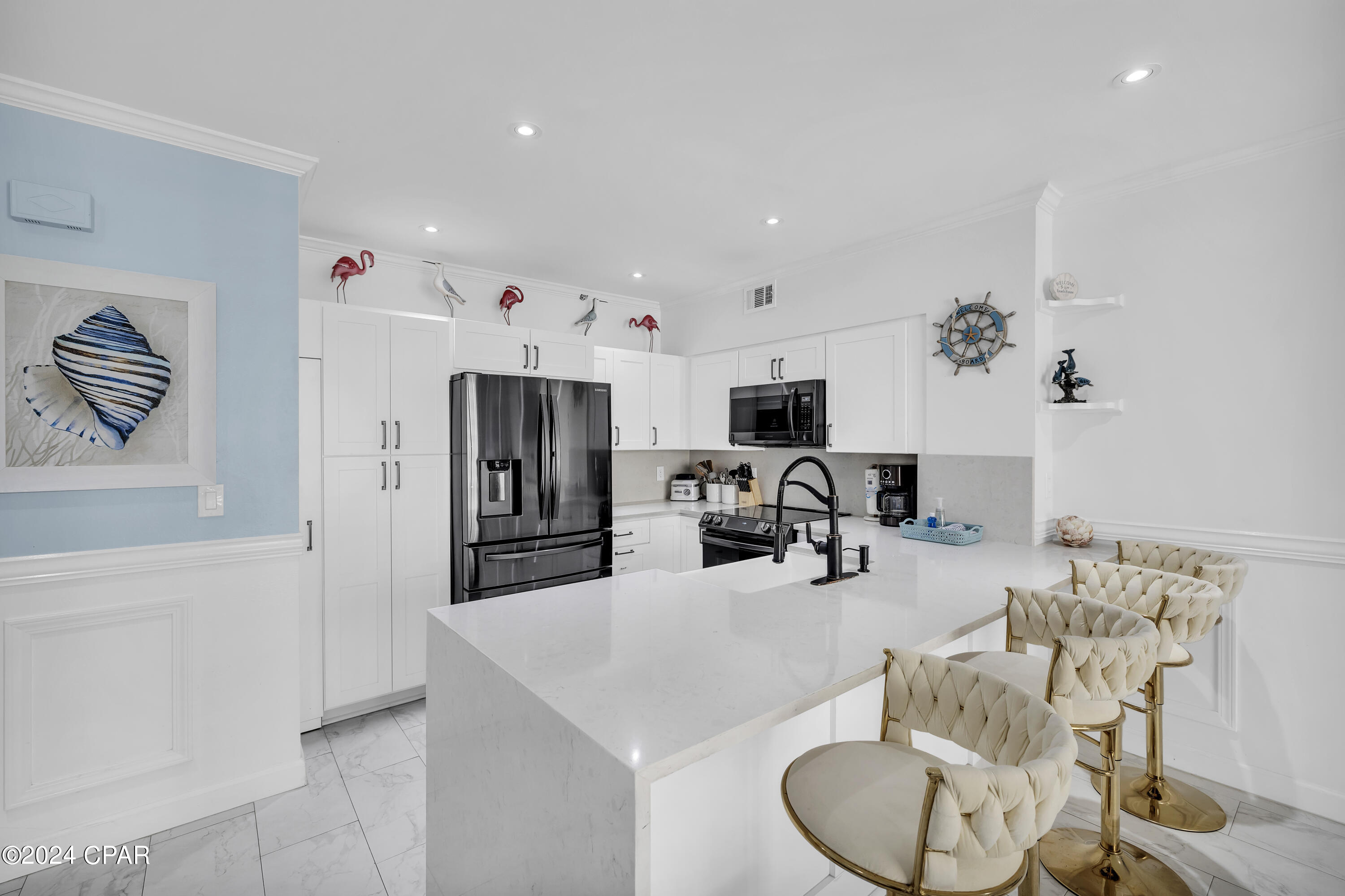 9900 S Thomas Drive 1024