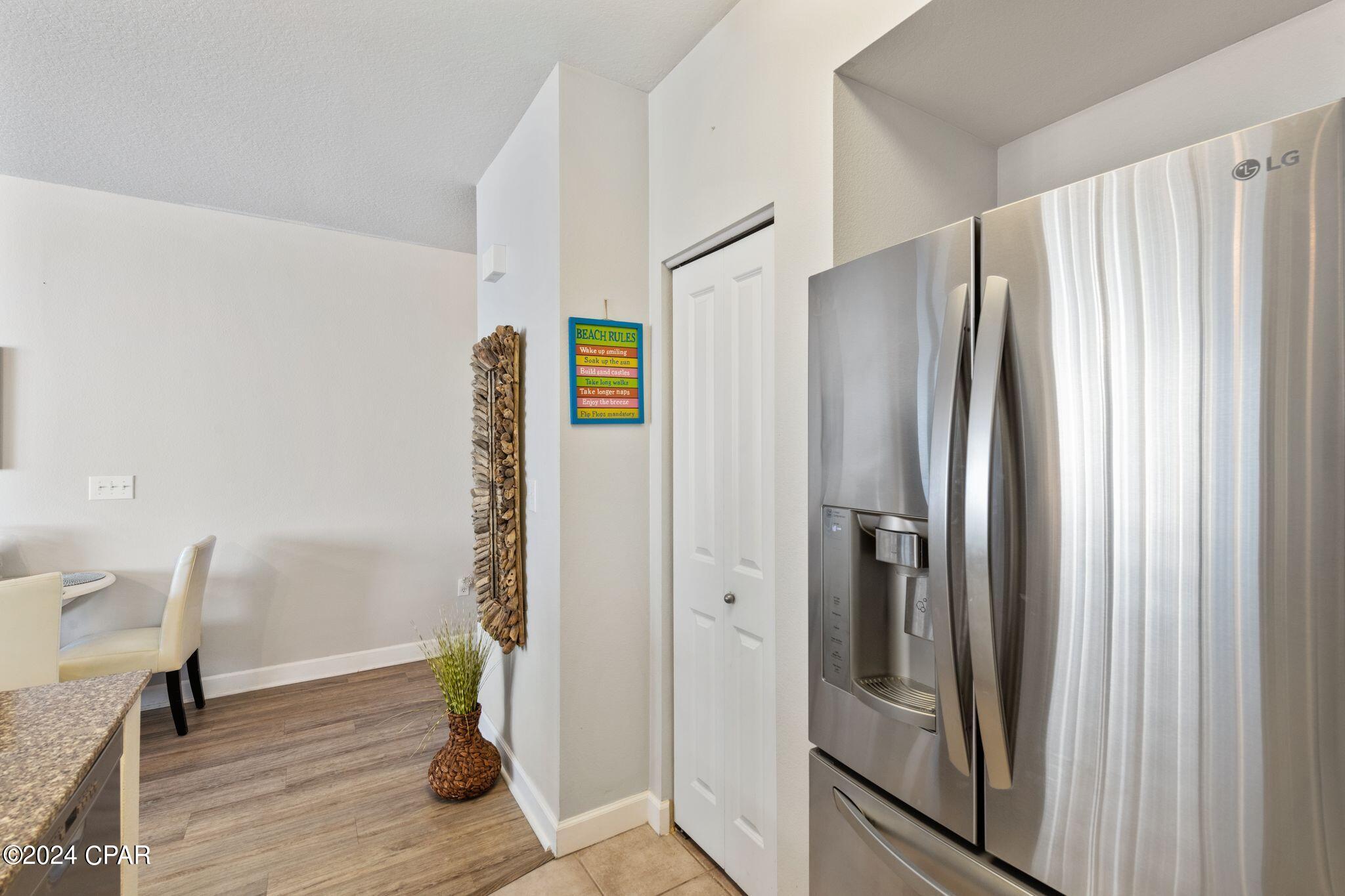 9900 S Thomas Drive 727