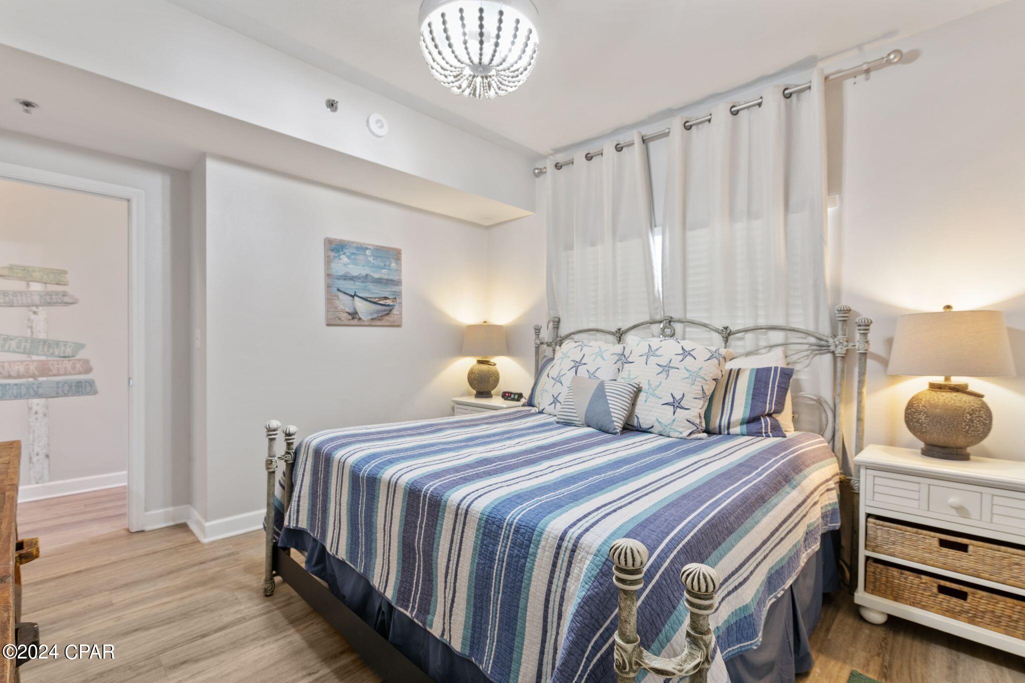 9900 S Thomas Drive 727