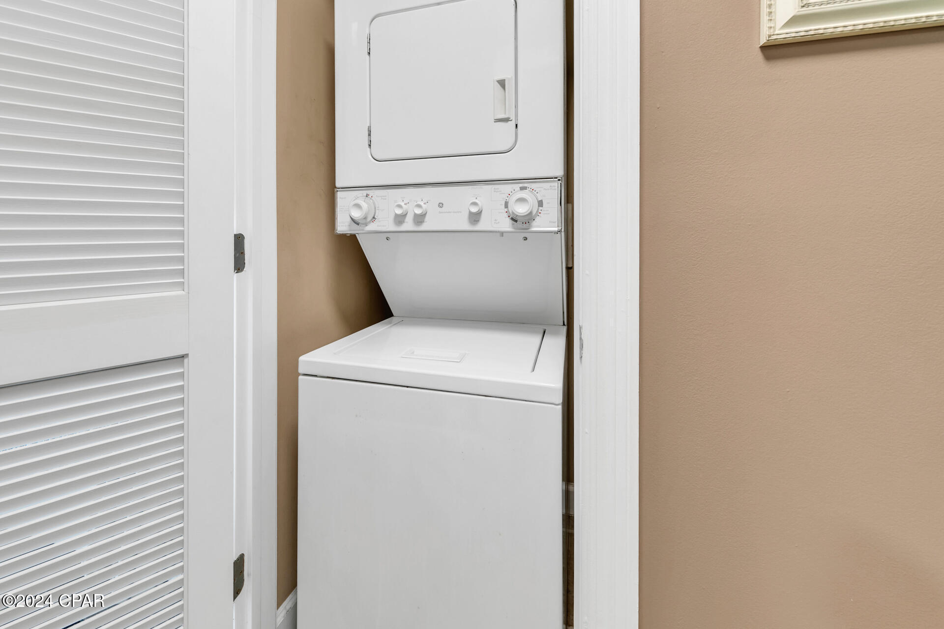 9450 S Thomas Drive 607D