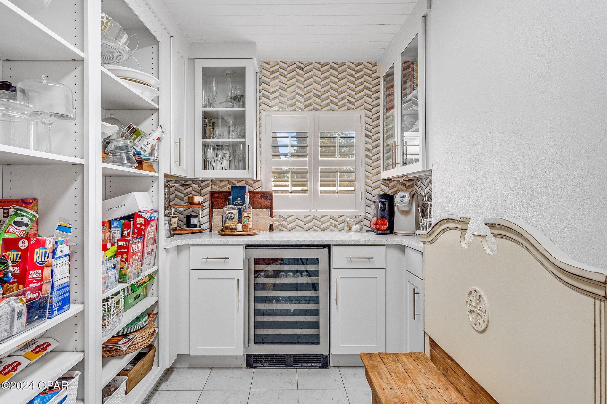 4929 Sharon Drive