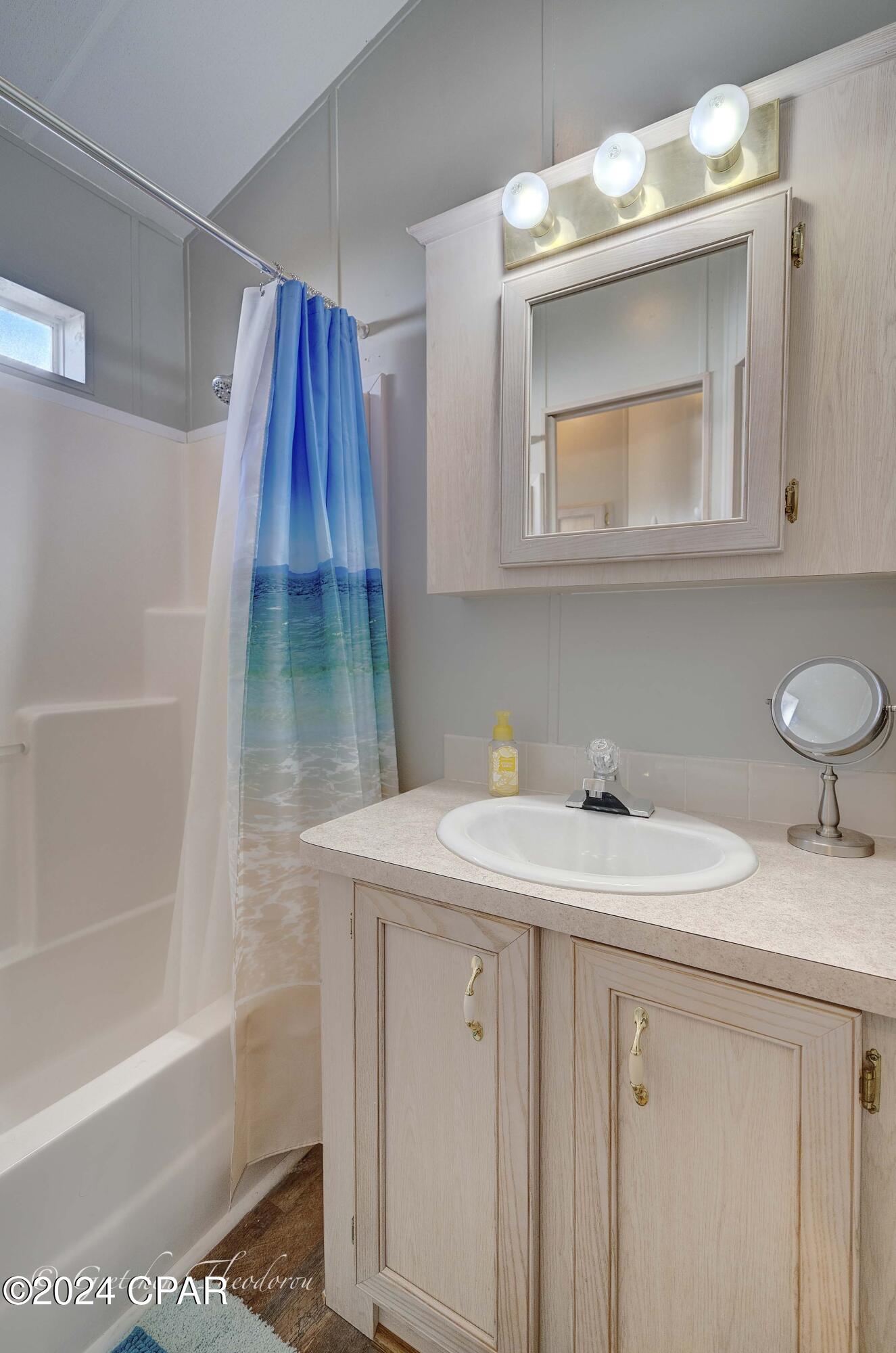 1219 Thomas Drive 131