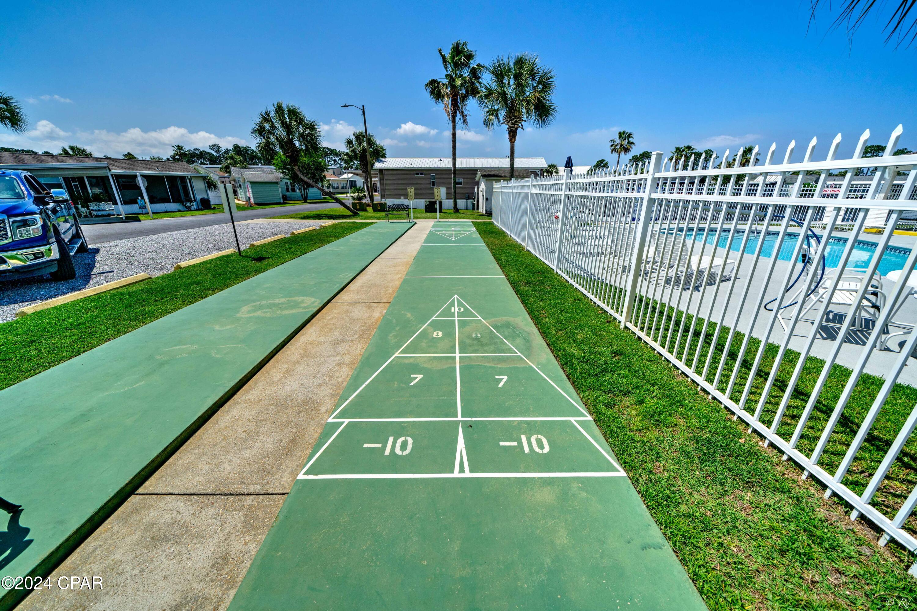 1219 Thomas Drive 131