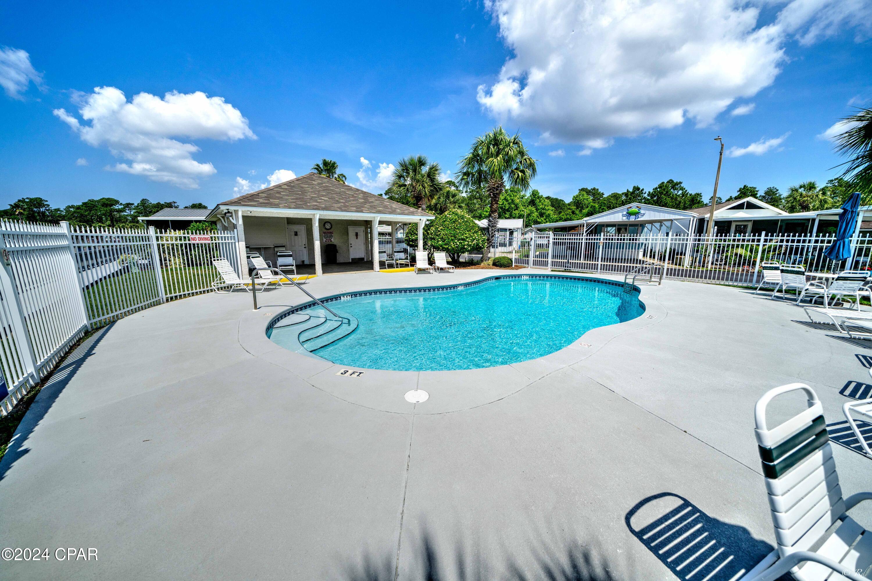 1219 Thomas Drive 131