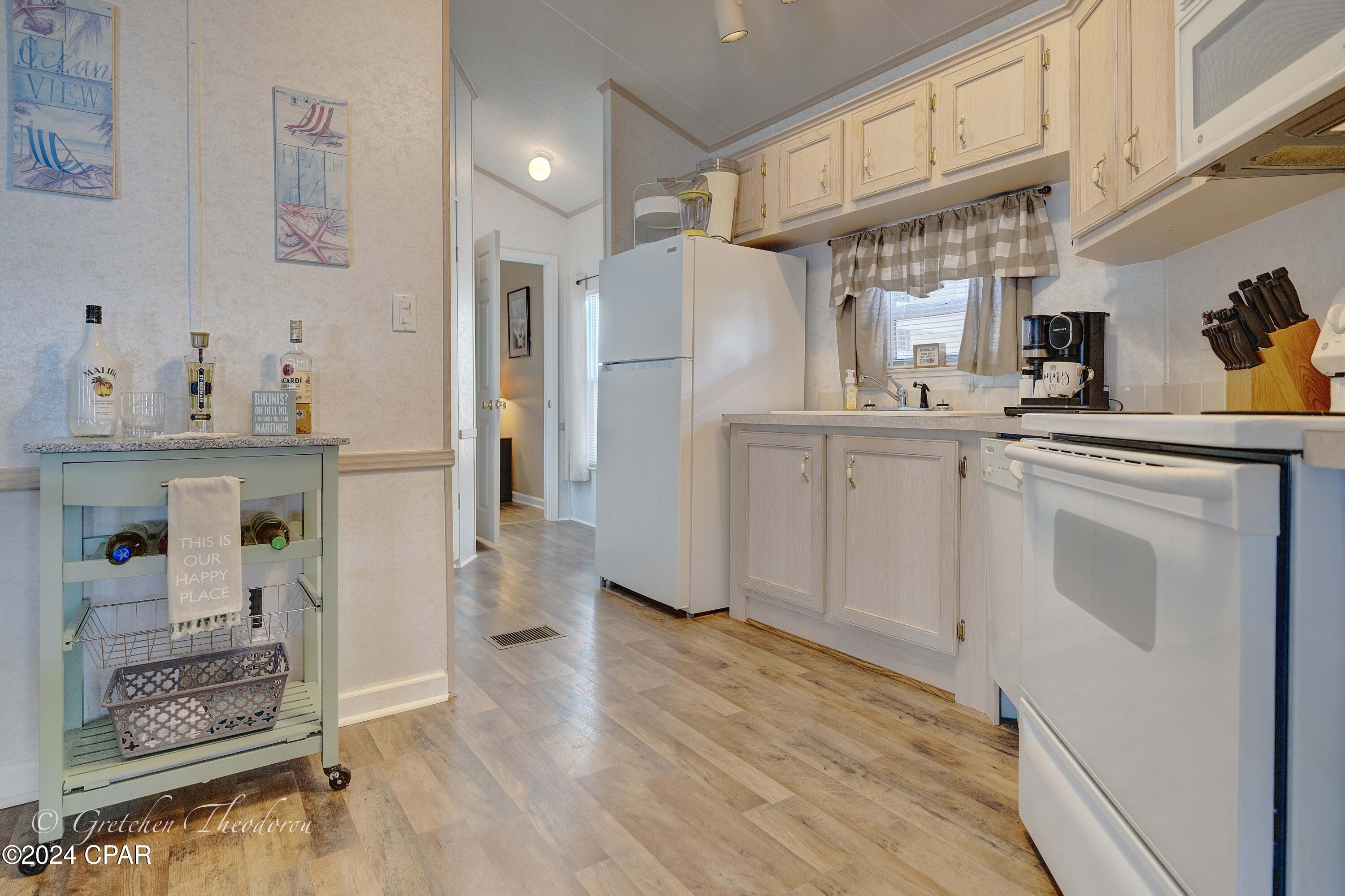 1219 Thomas Drive 131