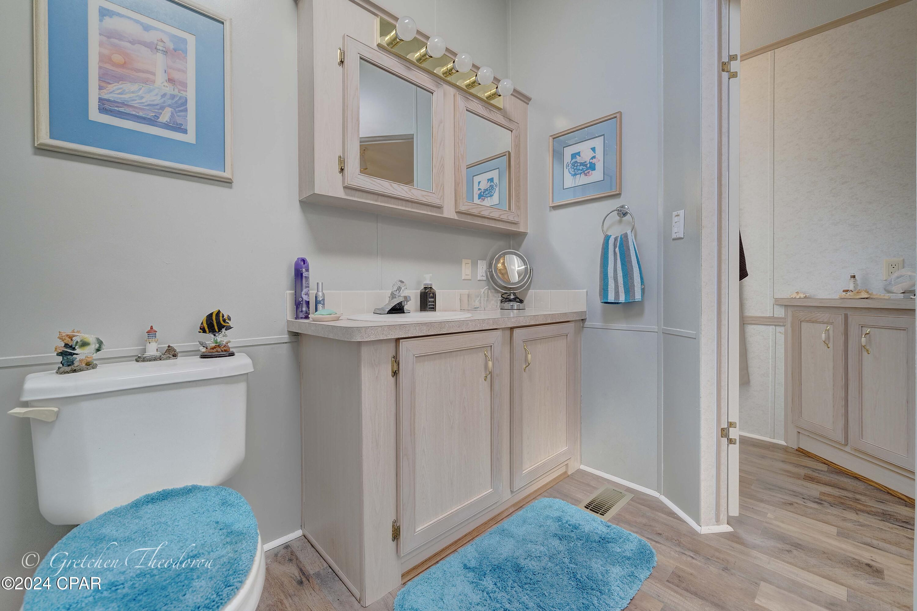 1219 Thomas Drive 131