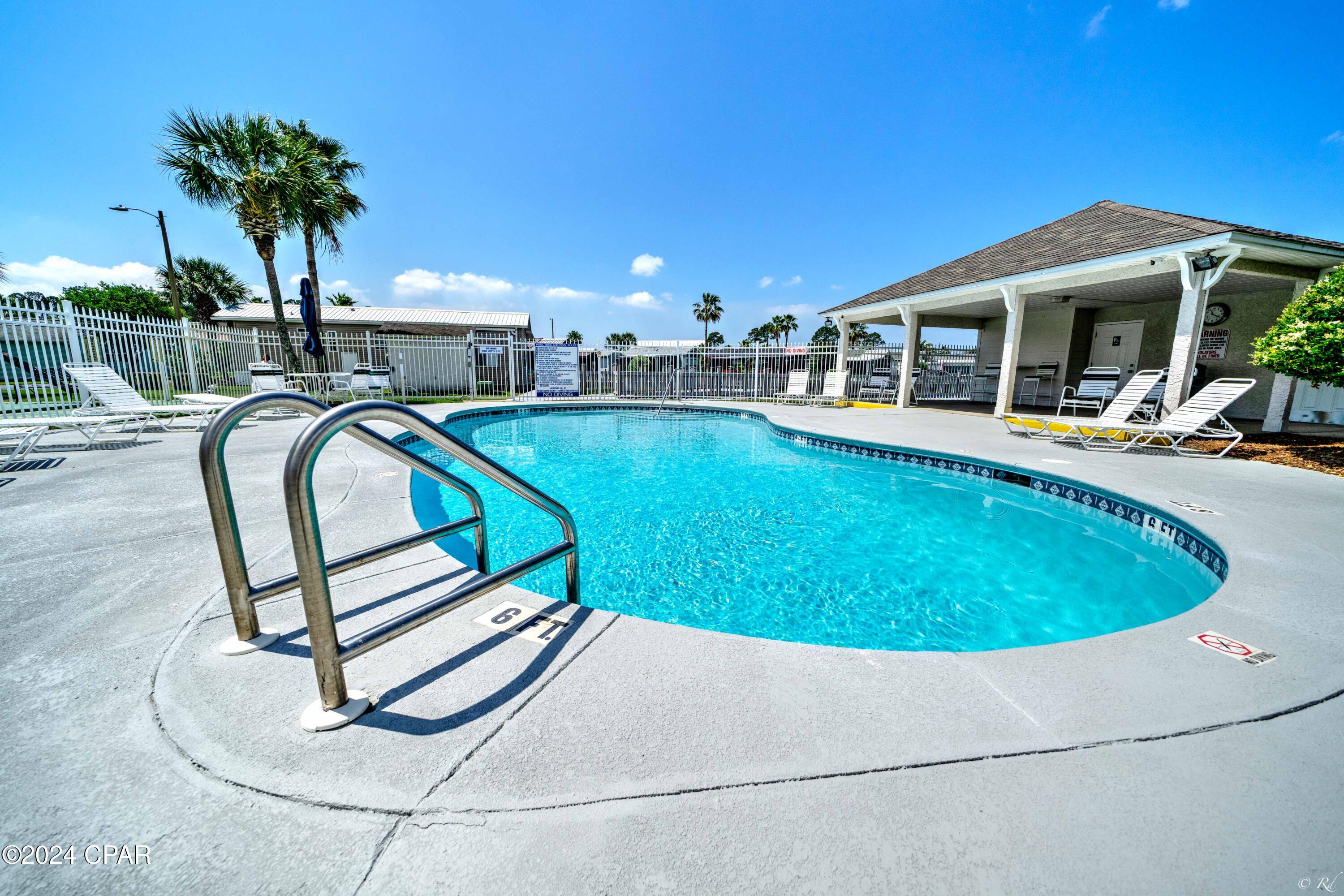 1219 Thomas Drive 131