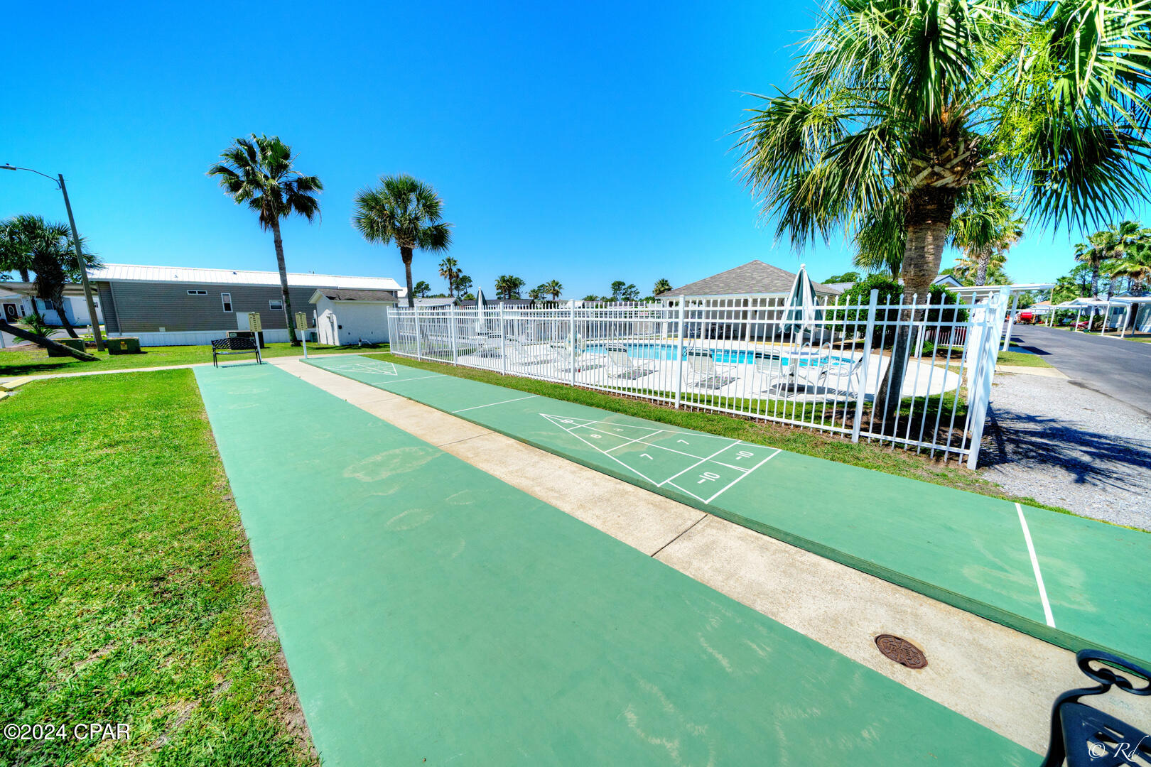 1219 Thomas Drive 131