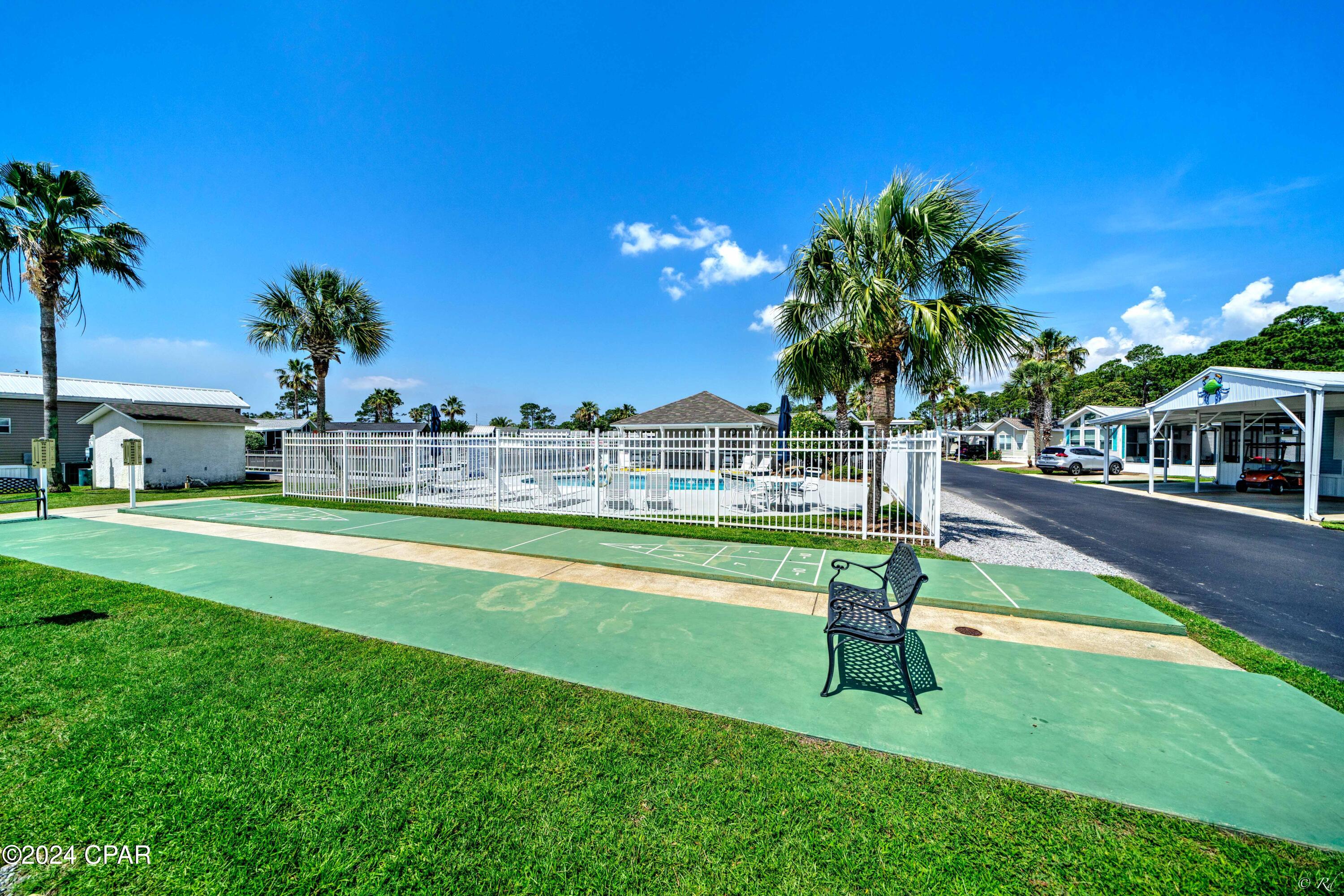 1219 Thomas Drive 131