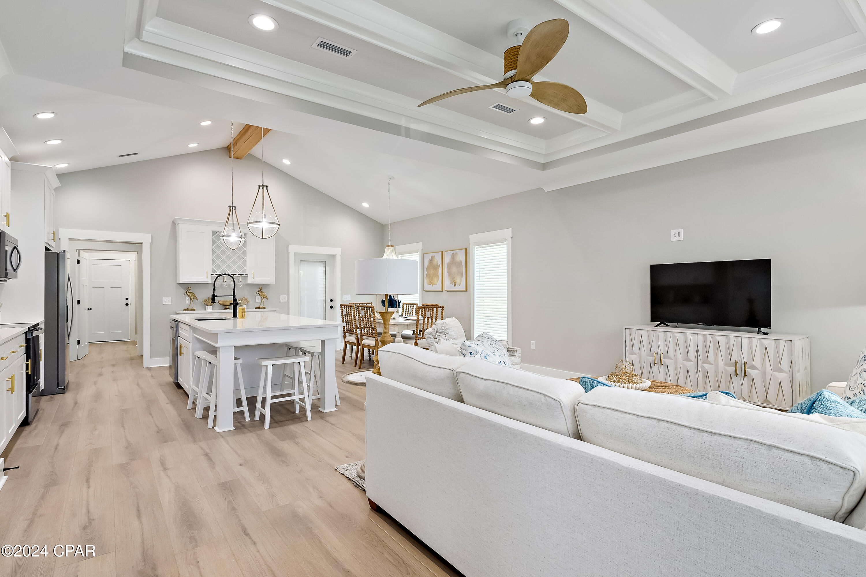 21414 Dolphin Avenue