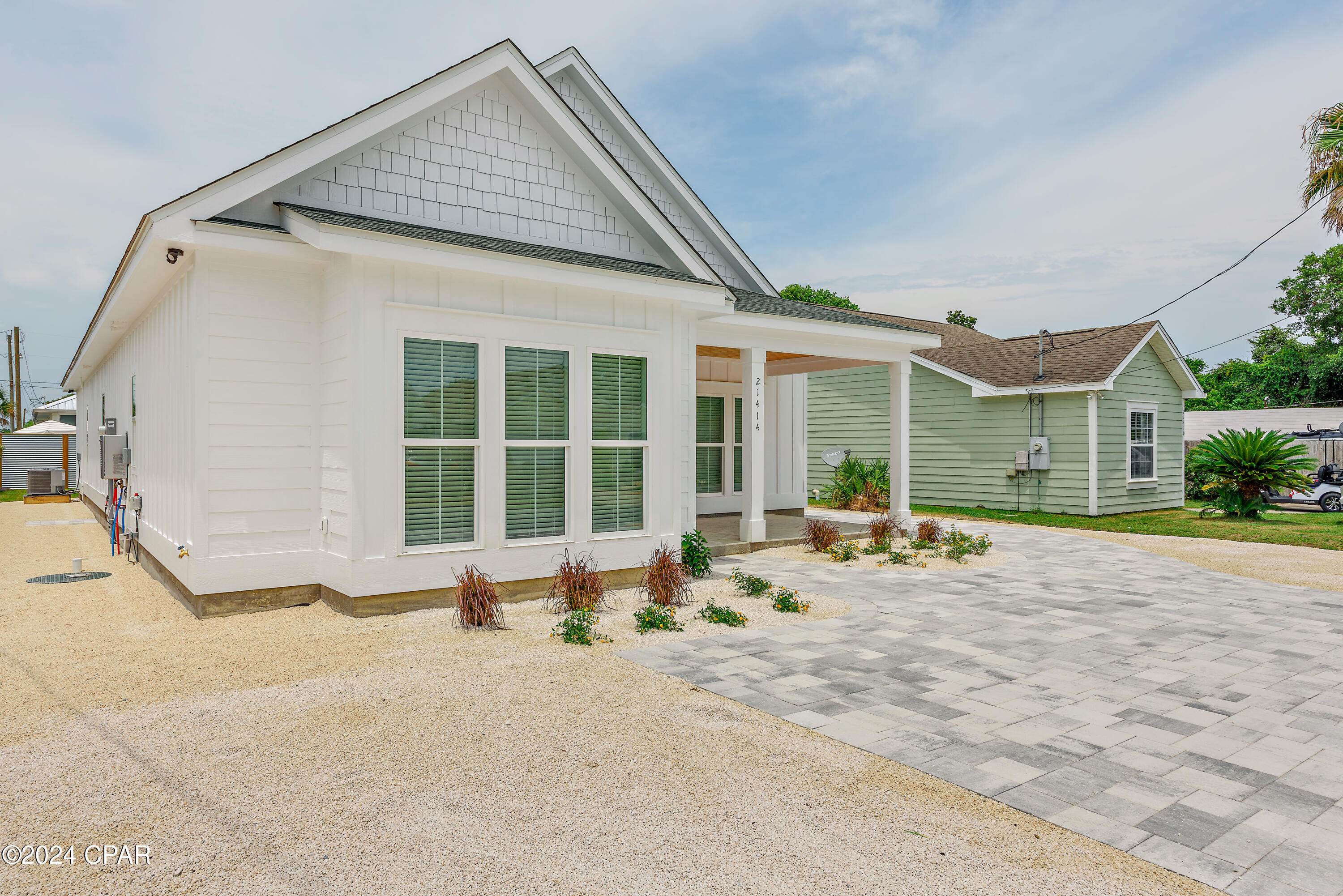 21414 Dolphin Avenue