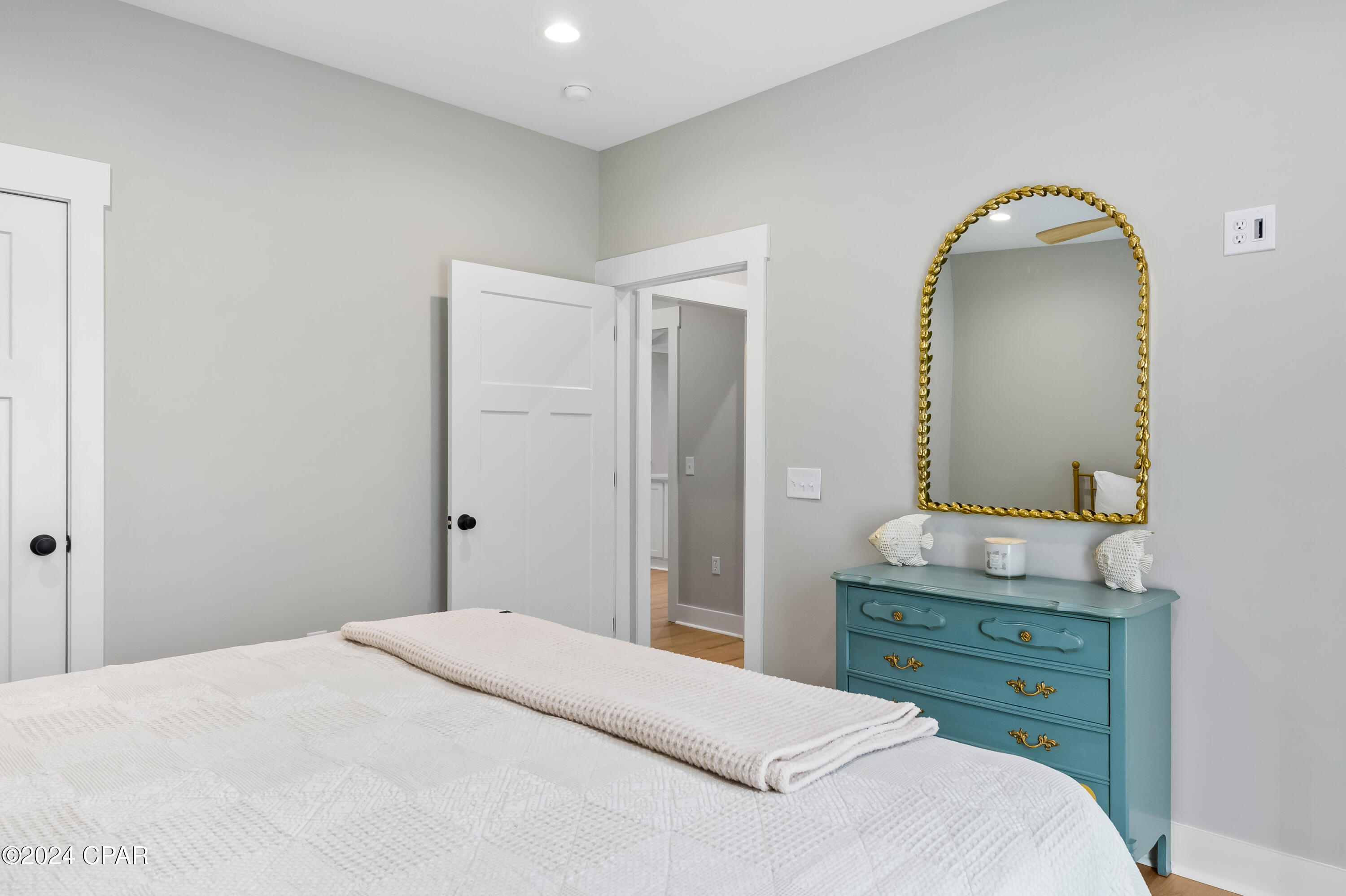 21414 Dolphin Avenue