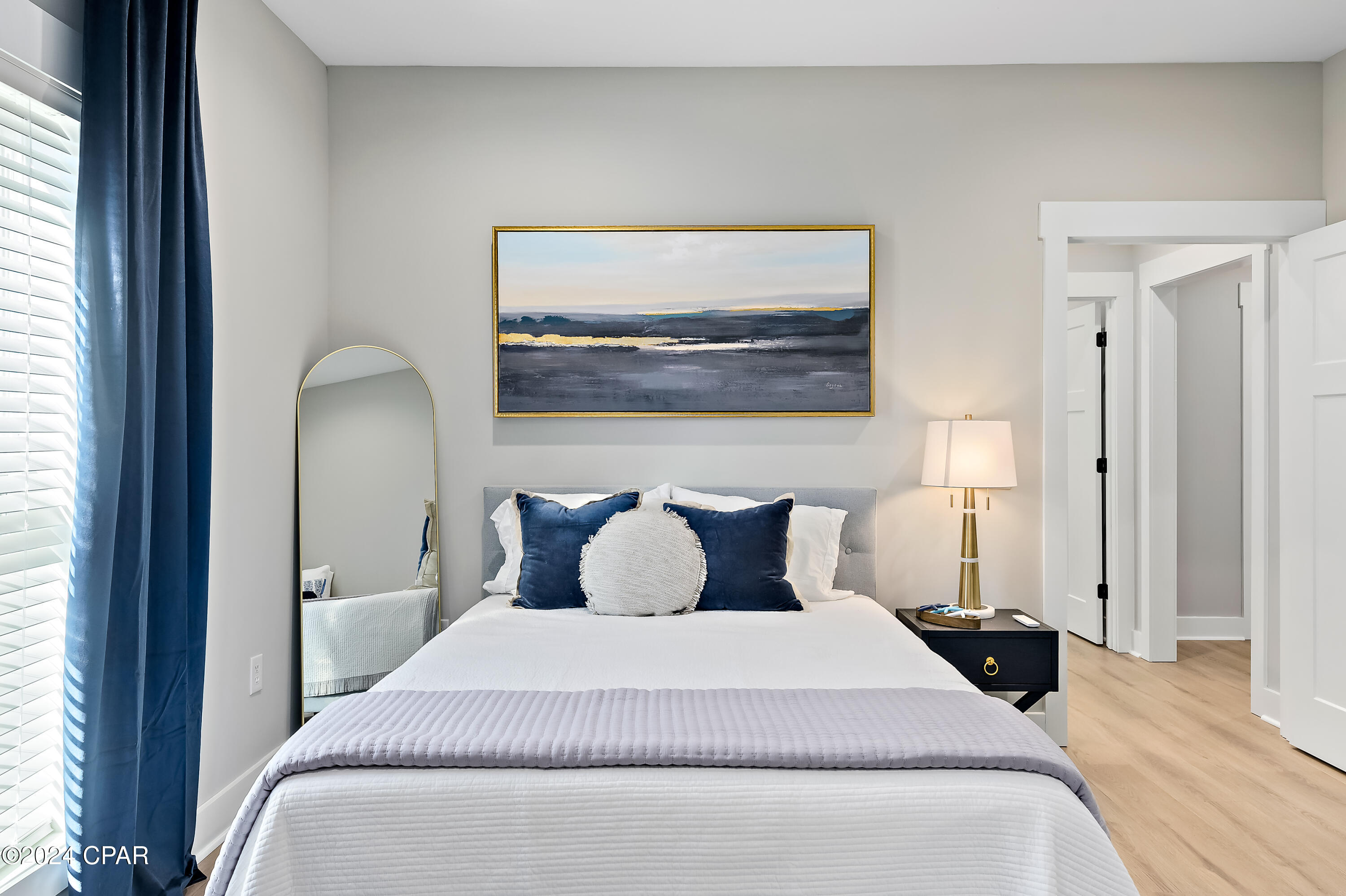 21414 Dolphin Avenue