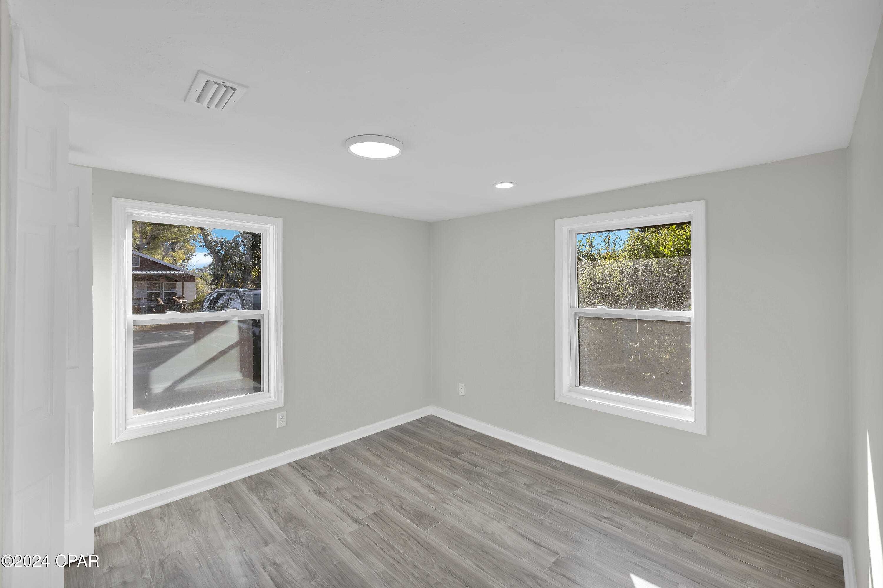 810 Maple Avenue