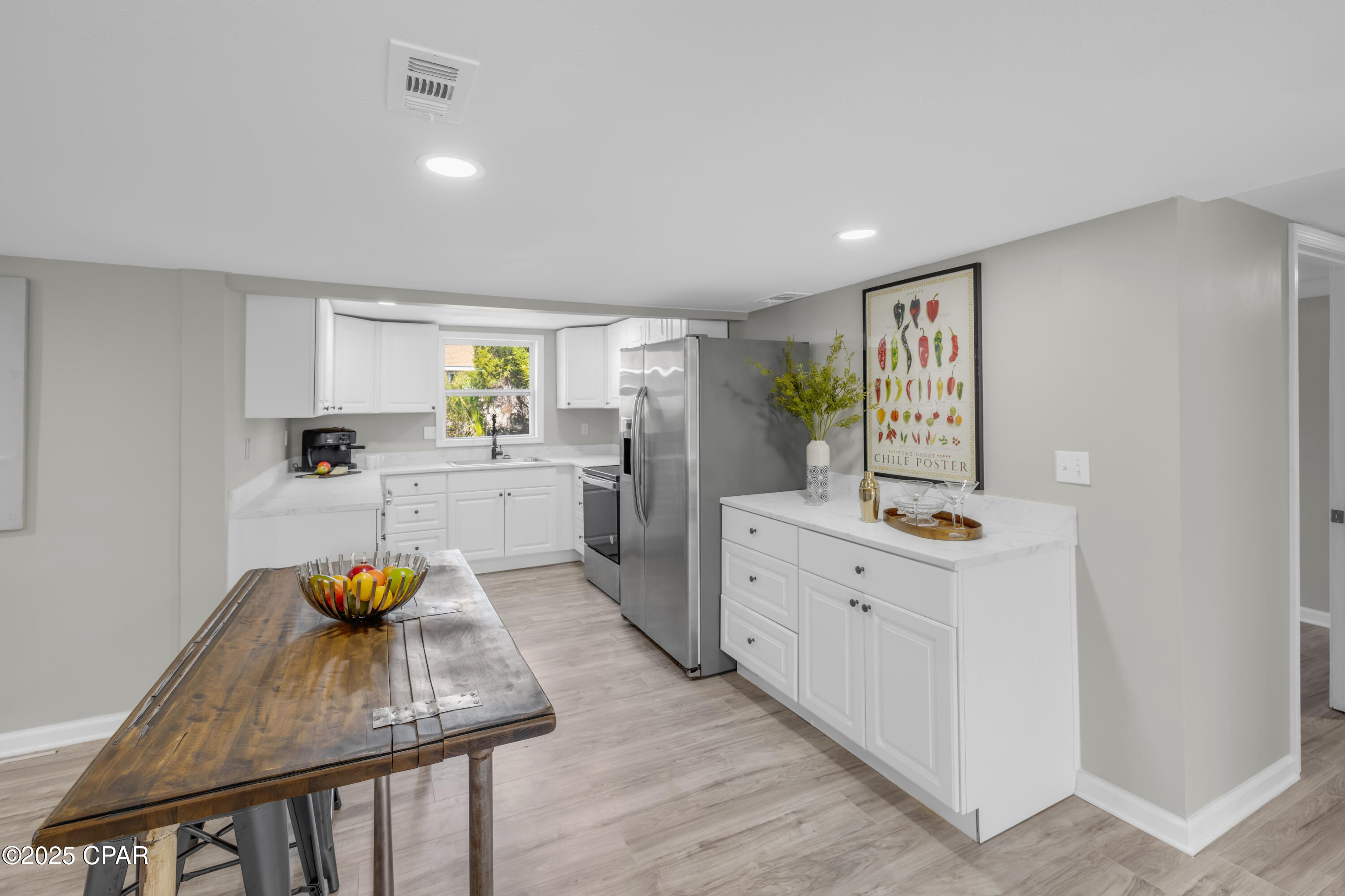 810 Maple Avenue