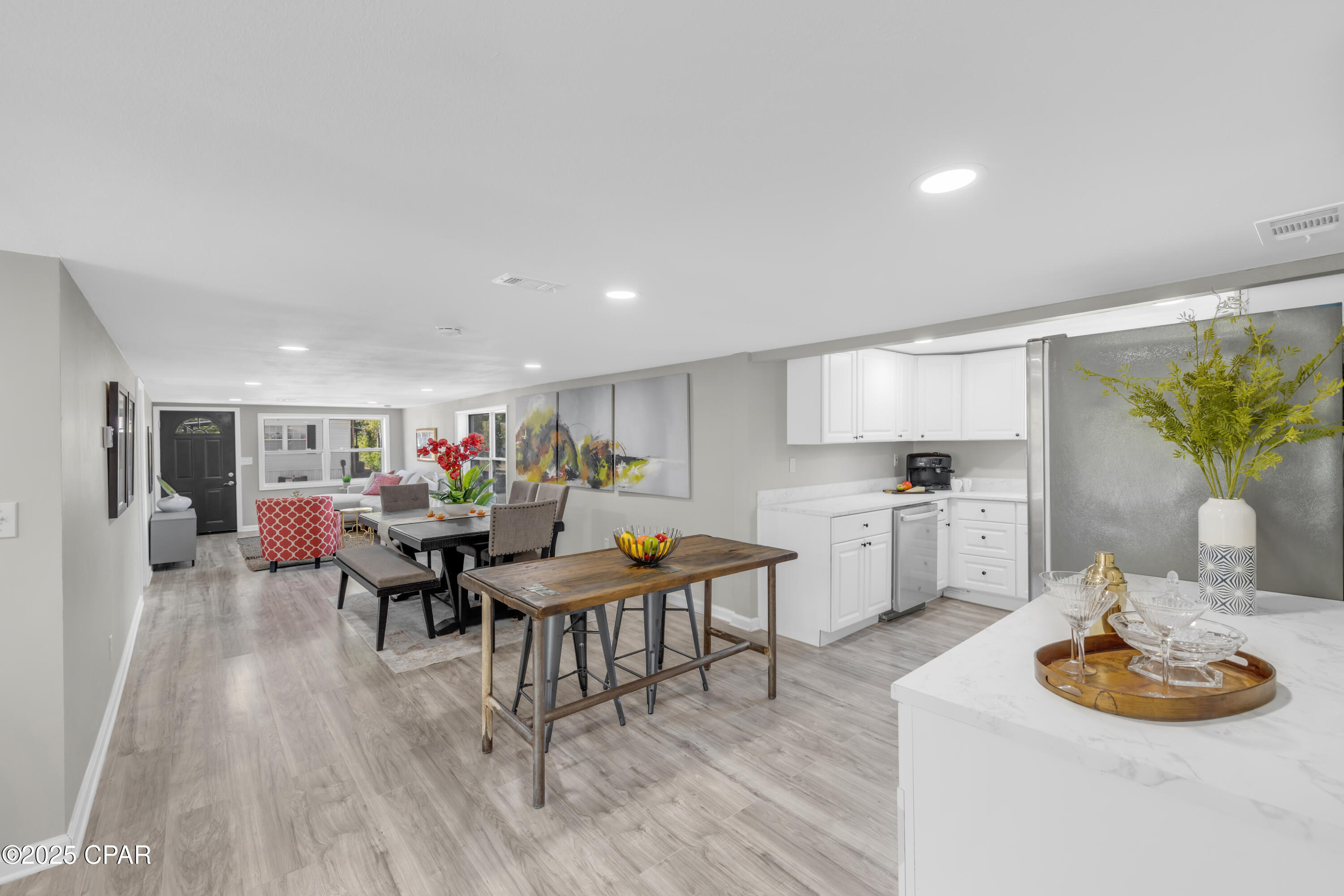 810 Maple Avenue