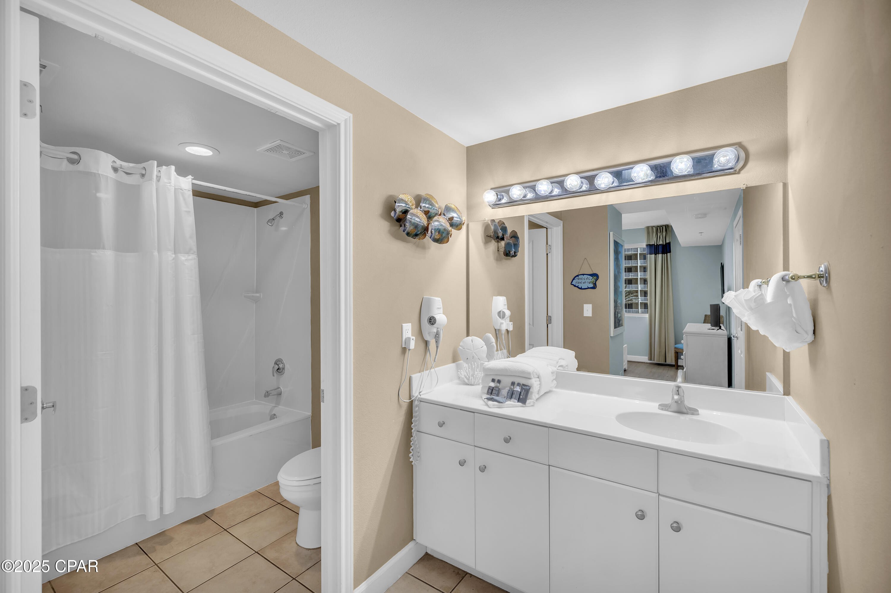 9900 S Thomas Drive 428