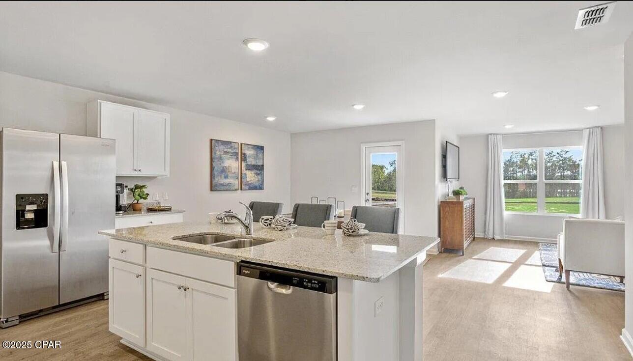 84 E Pecan Street