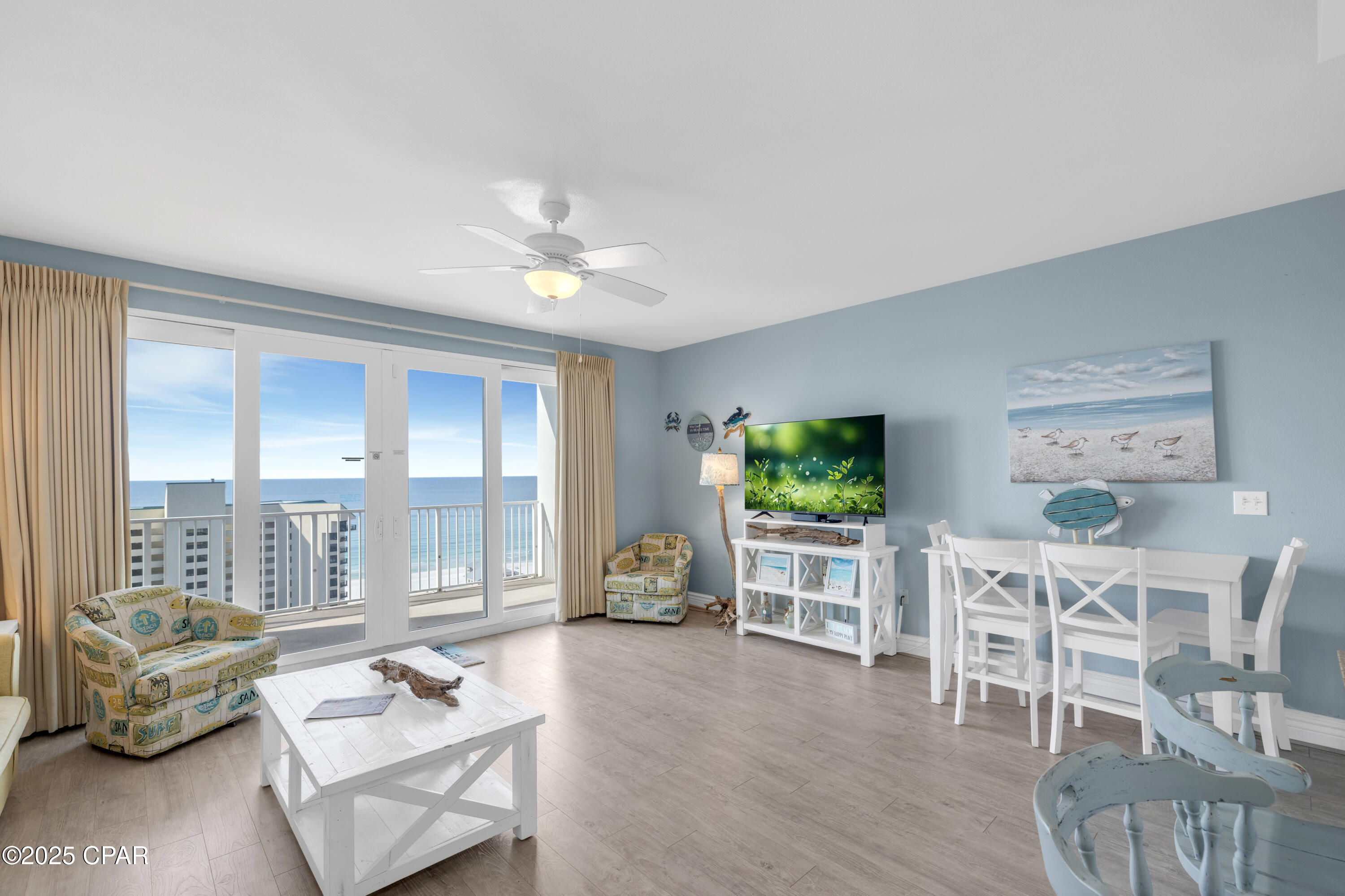 9860 S Thomas Drive 1318