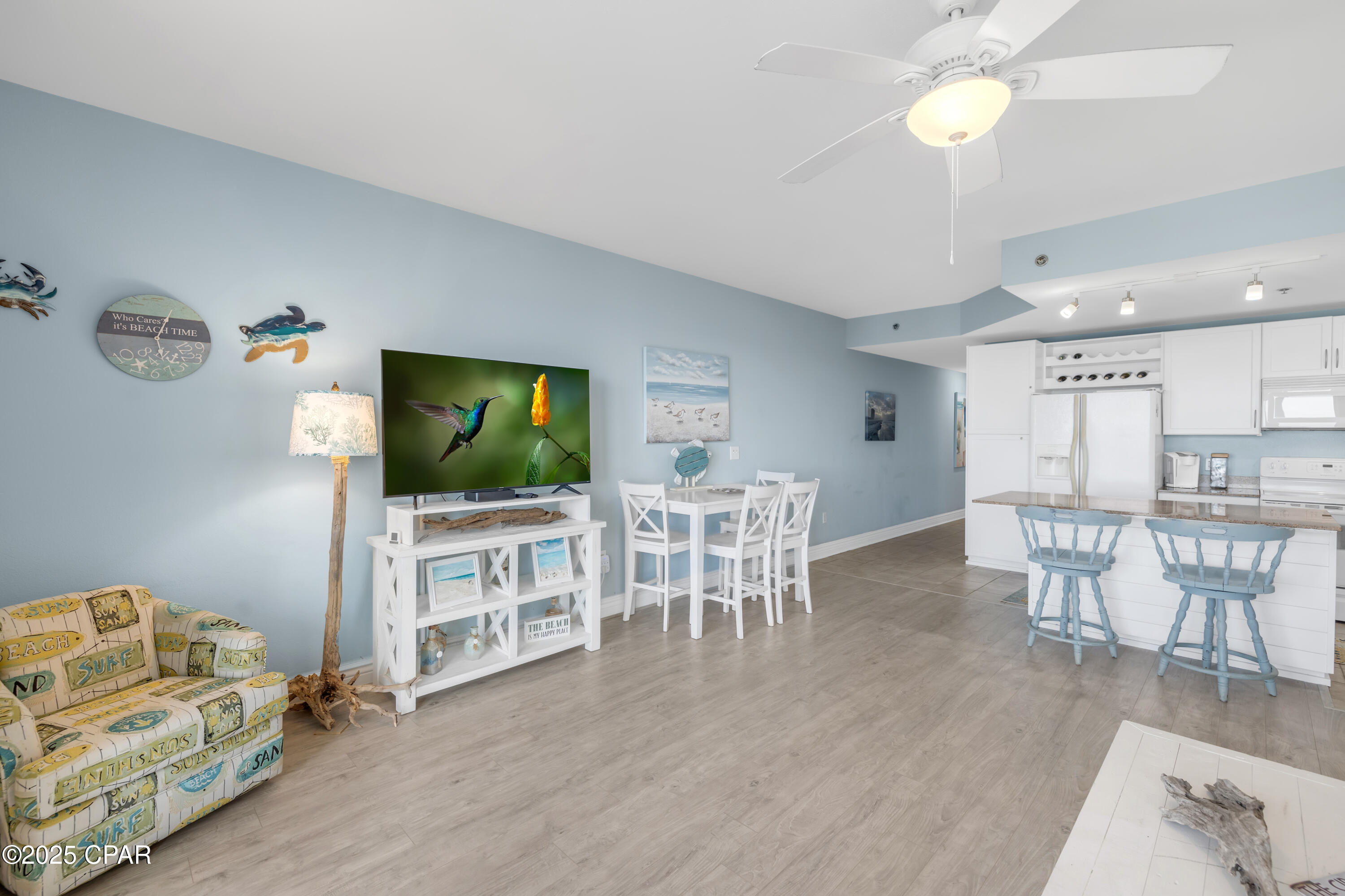 9860 S Thomas Drive 1318