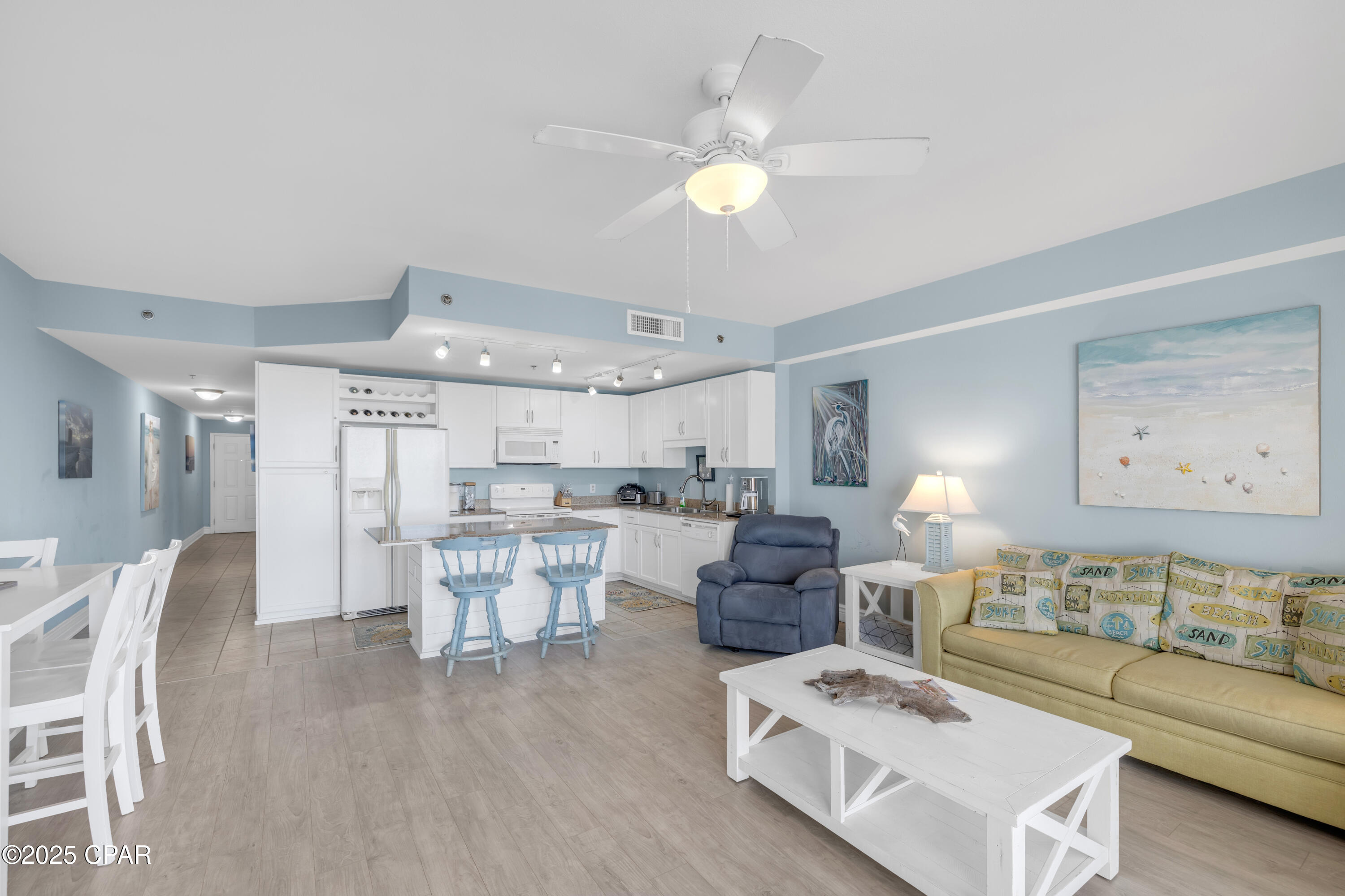 9860 S Thomas Drive 1318