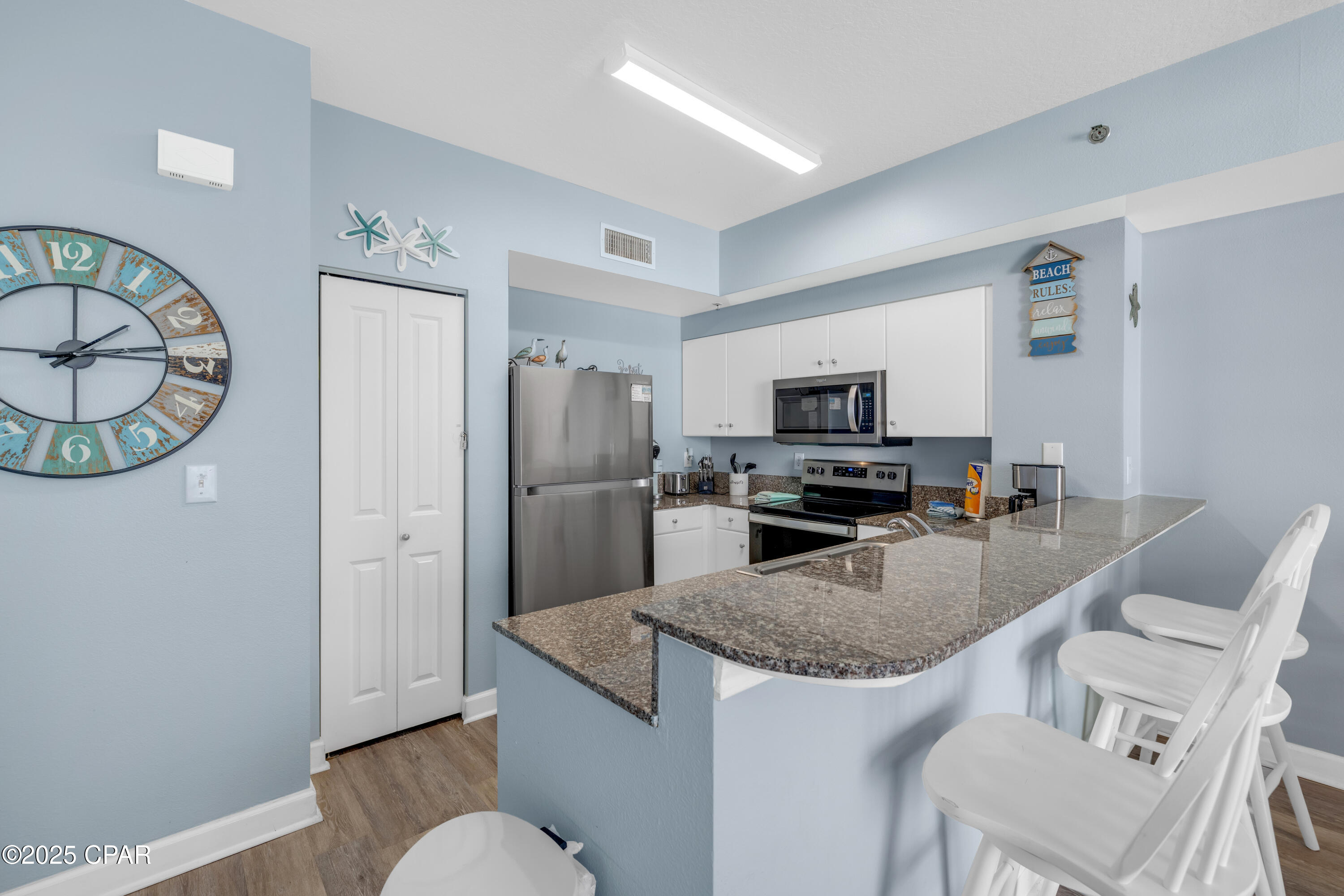 9900 S Thomas Drive 825