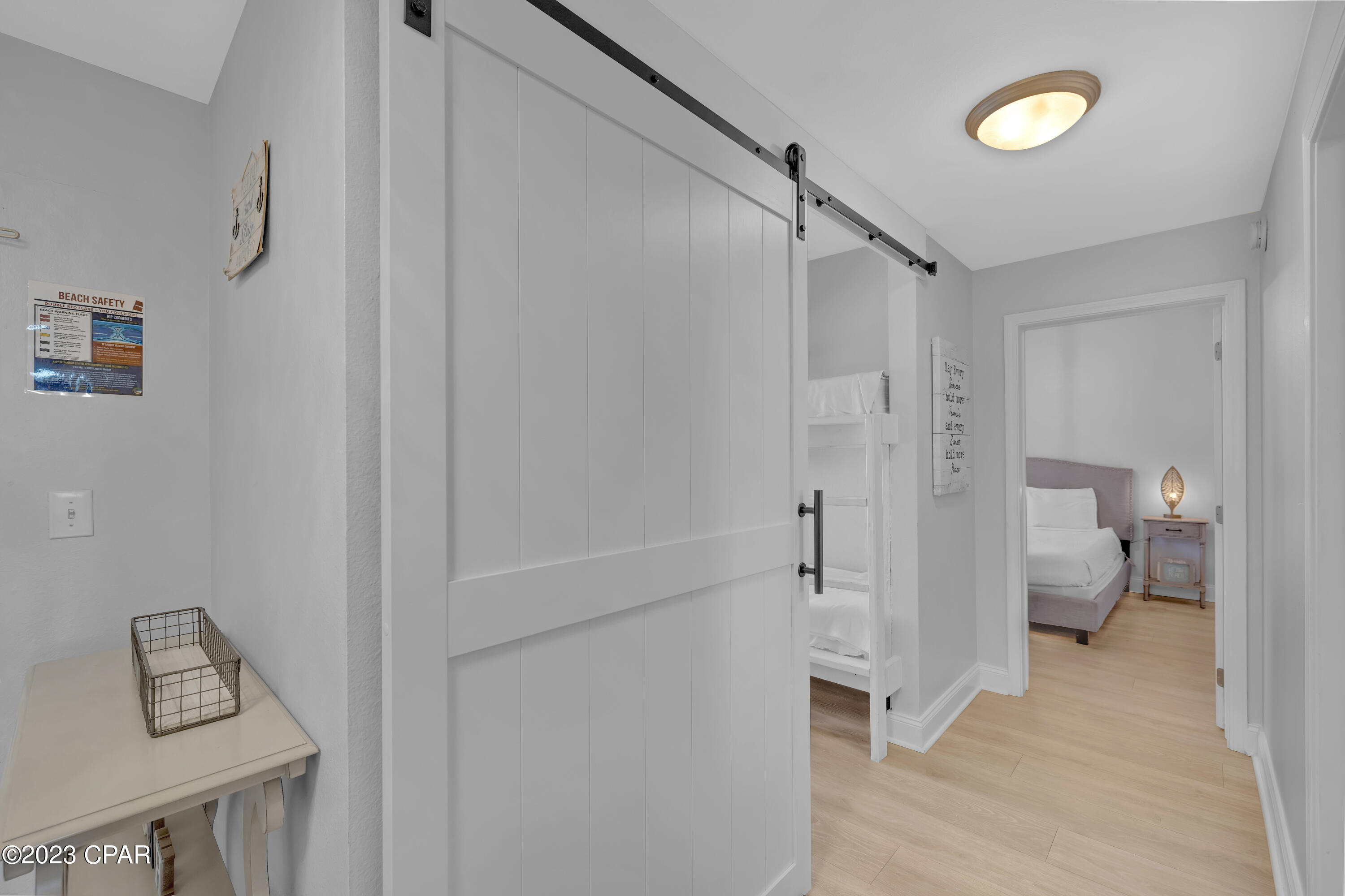 9902 S Thomas Drive 1528