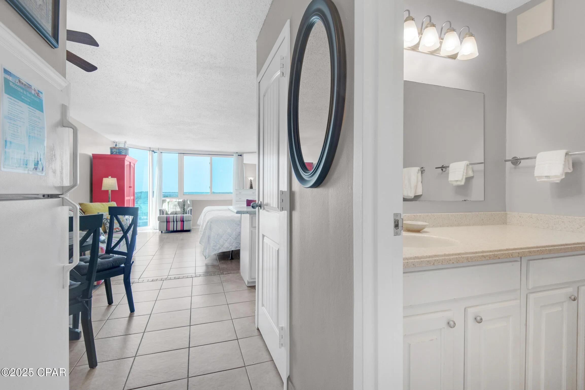 8817 Thomas Drive A824