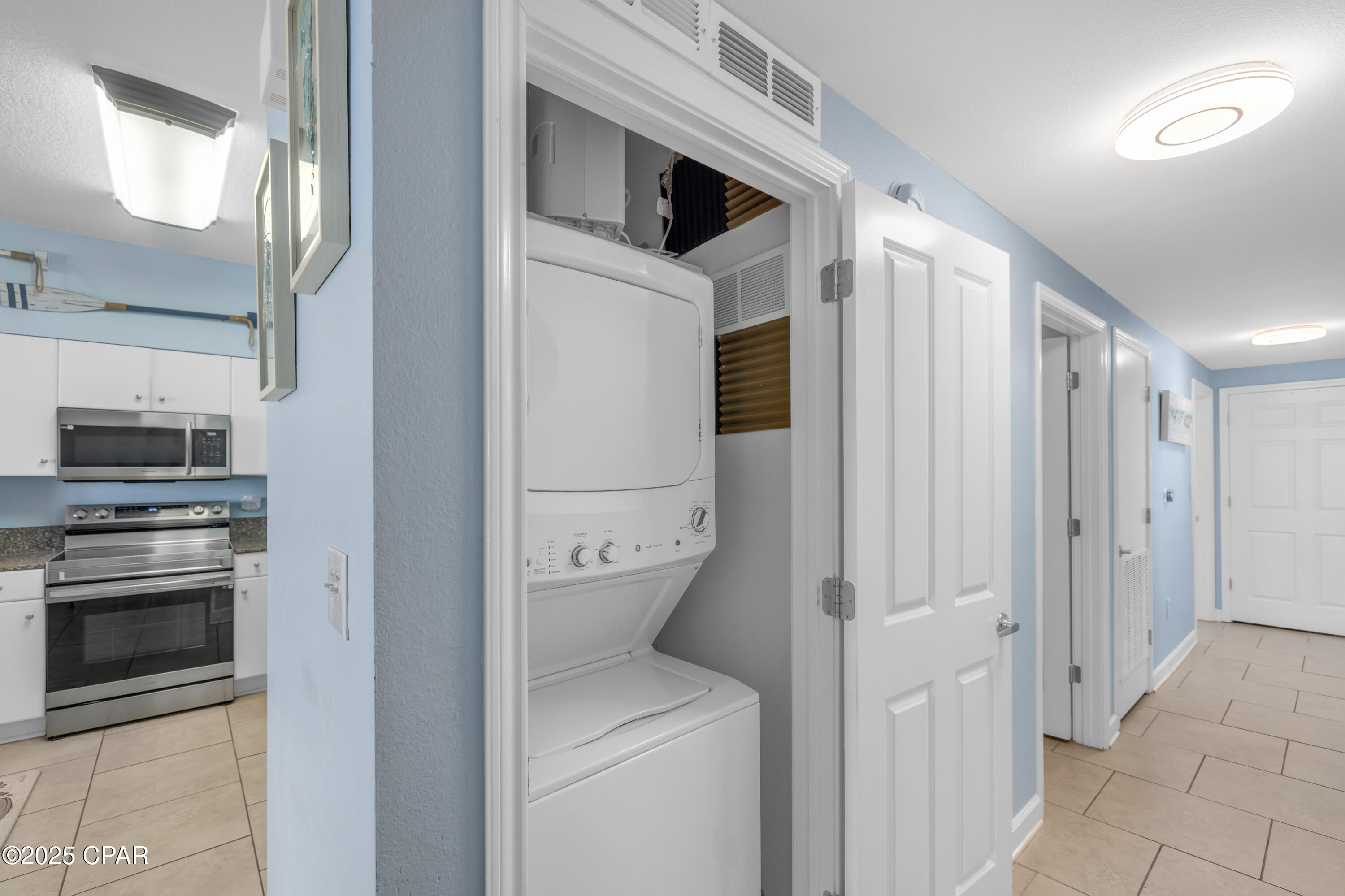 9900 S Thomas Drive 822