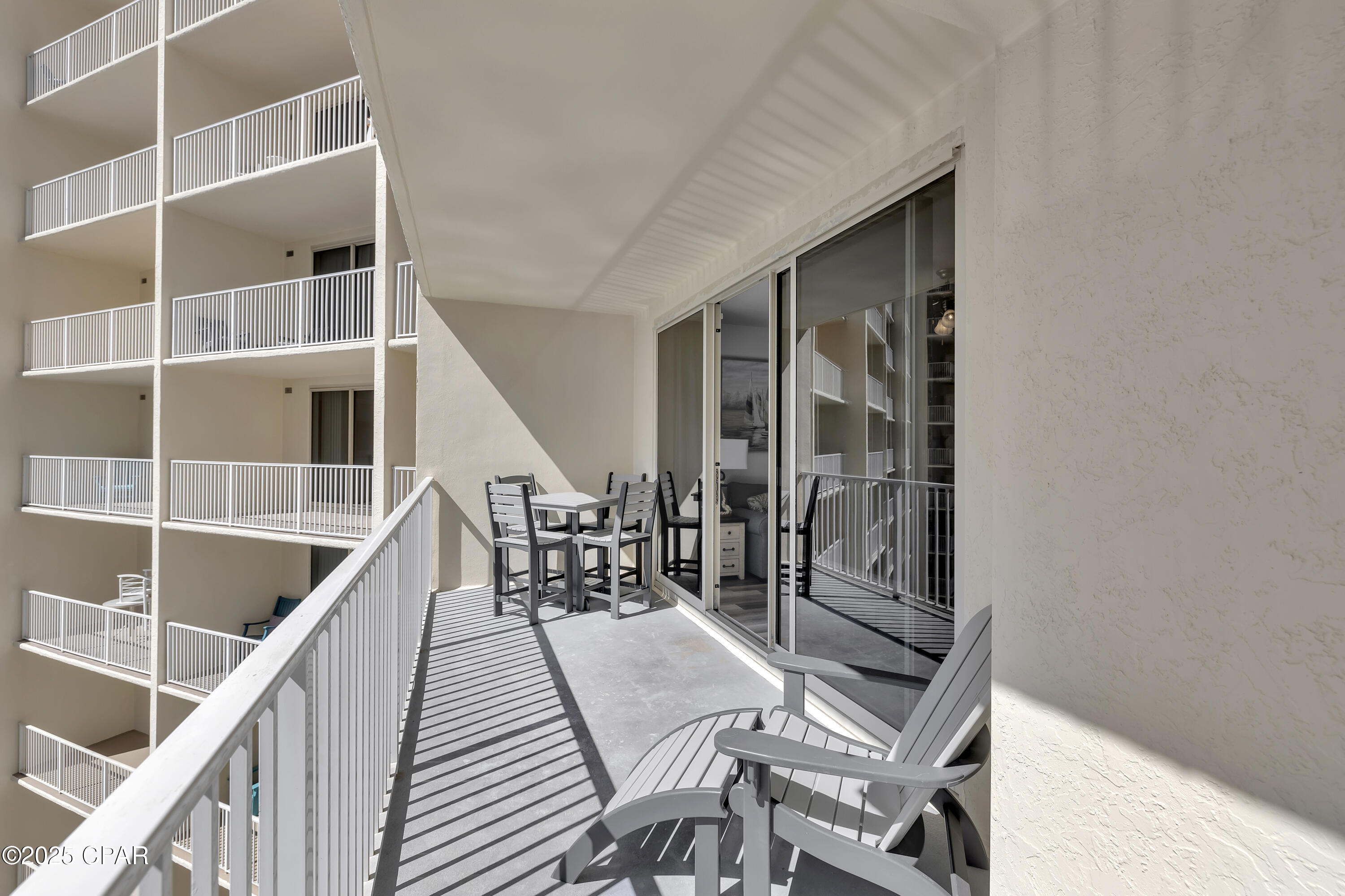 9900 S Thomas Drive 811