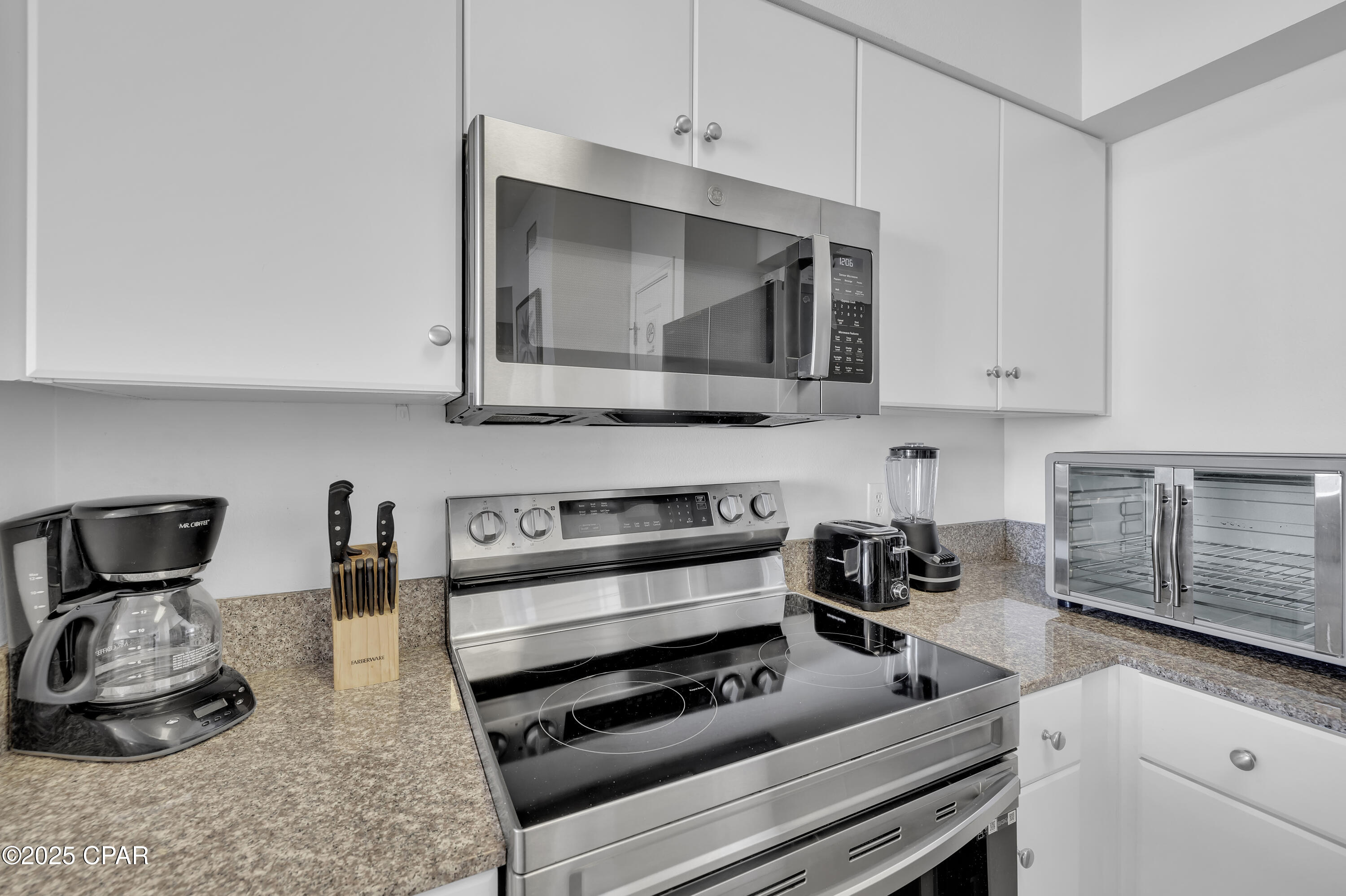 9900 S Thomas Drive 811