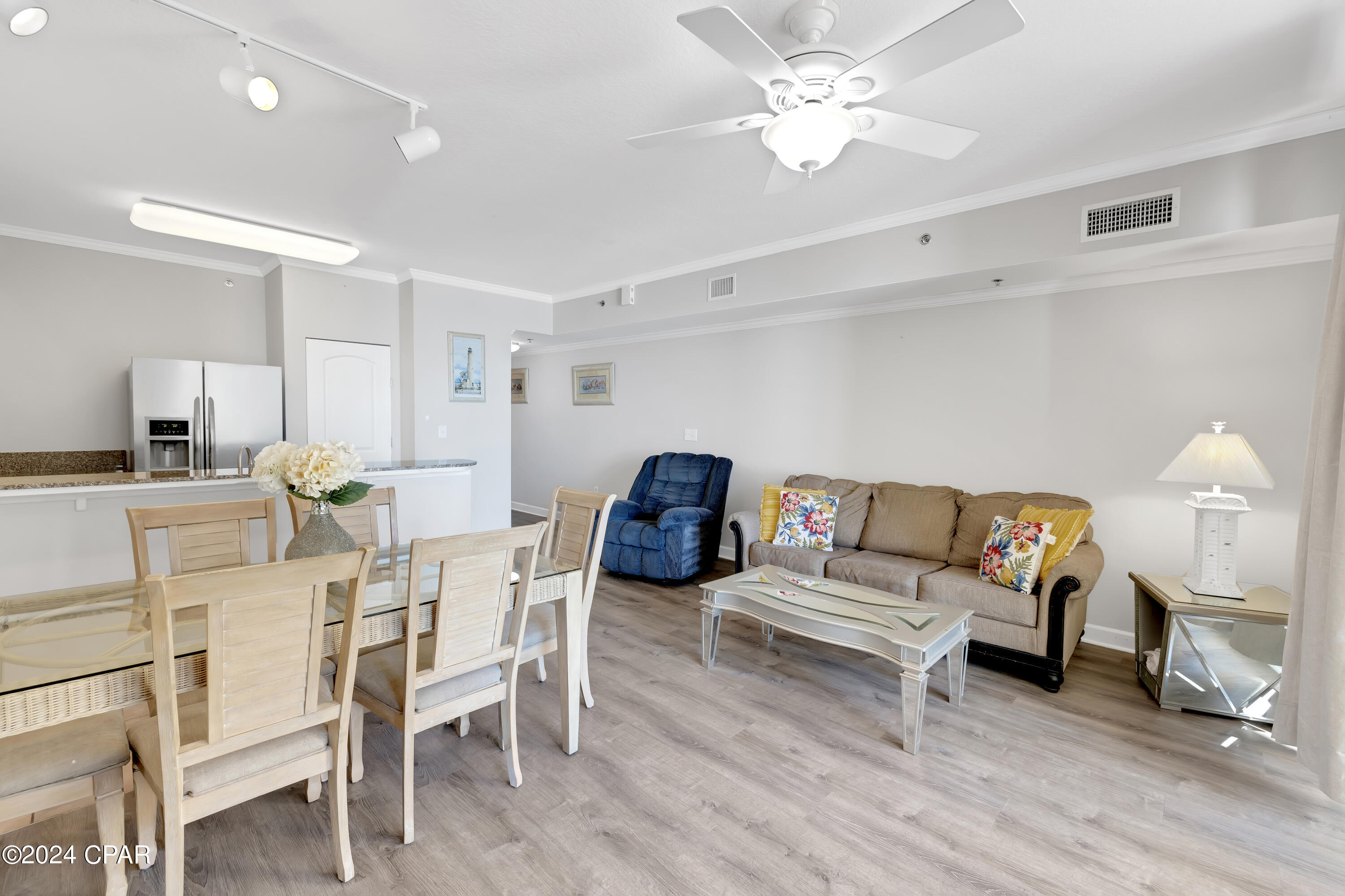 9900 S Thomas Drive 1104